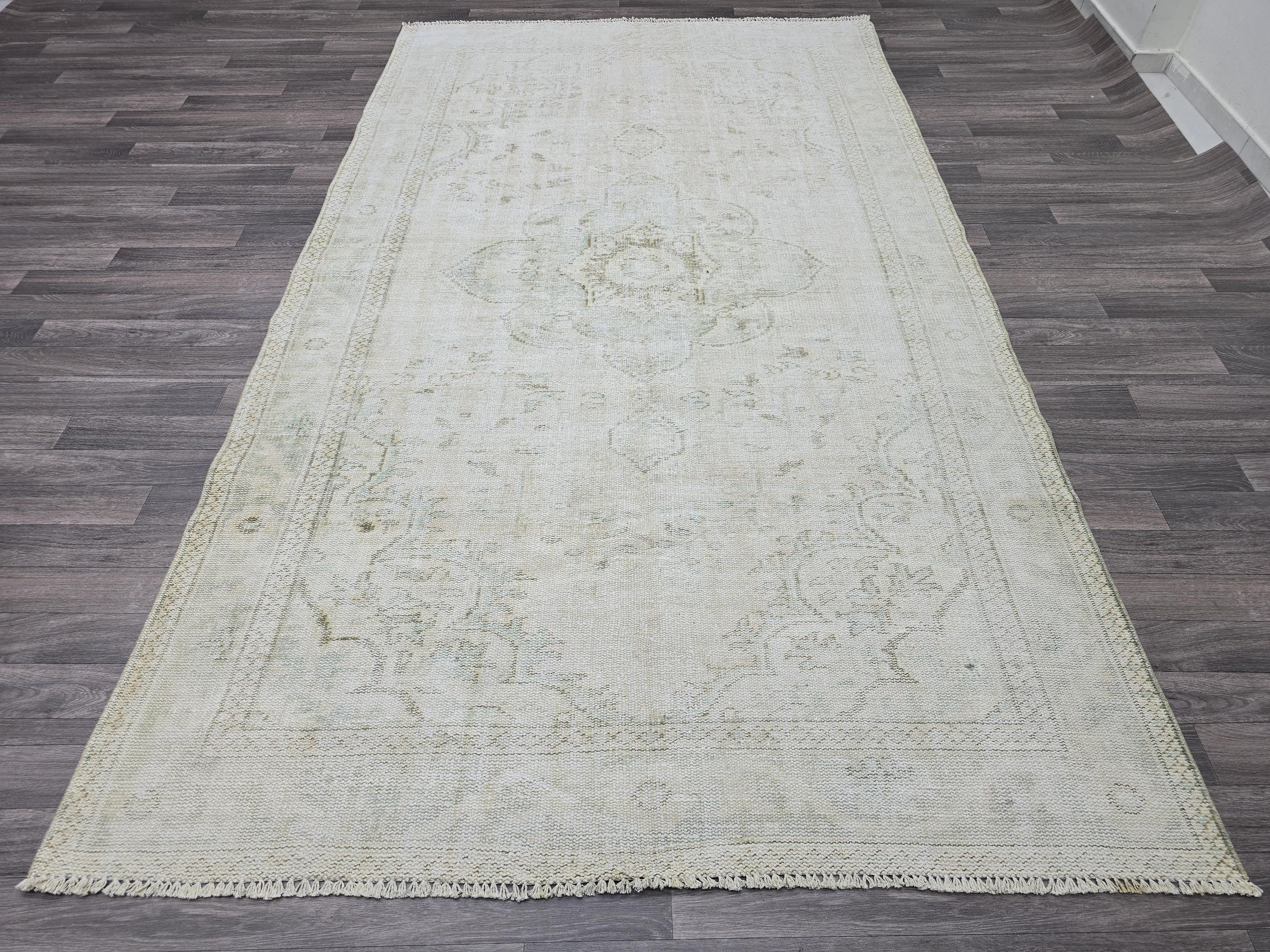 6x10 Vintage Oushak Rug: Hand-Knotted Wool Persian Cream Carpet