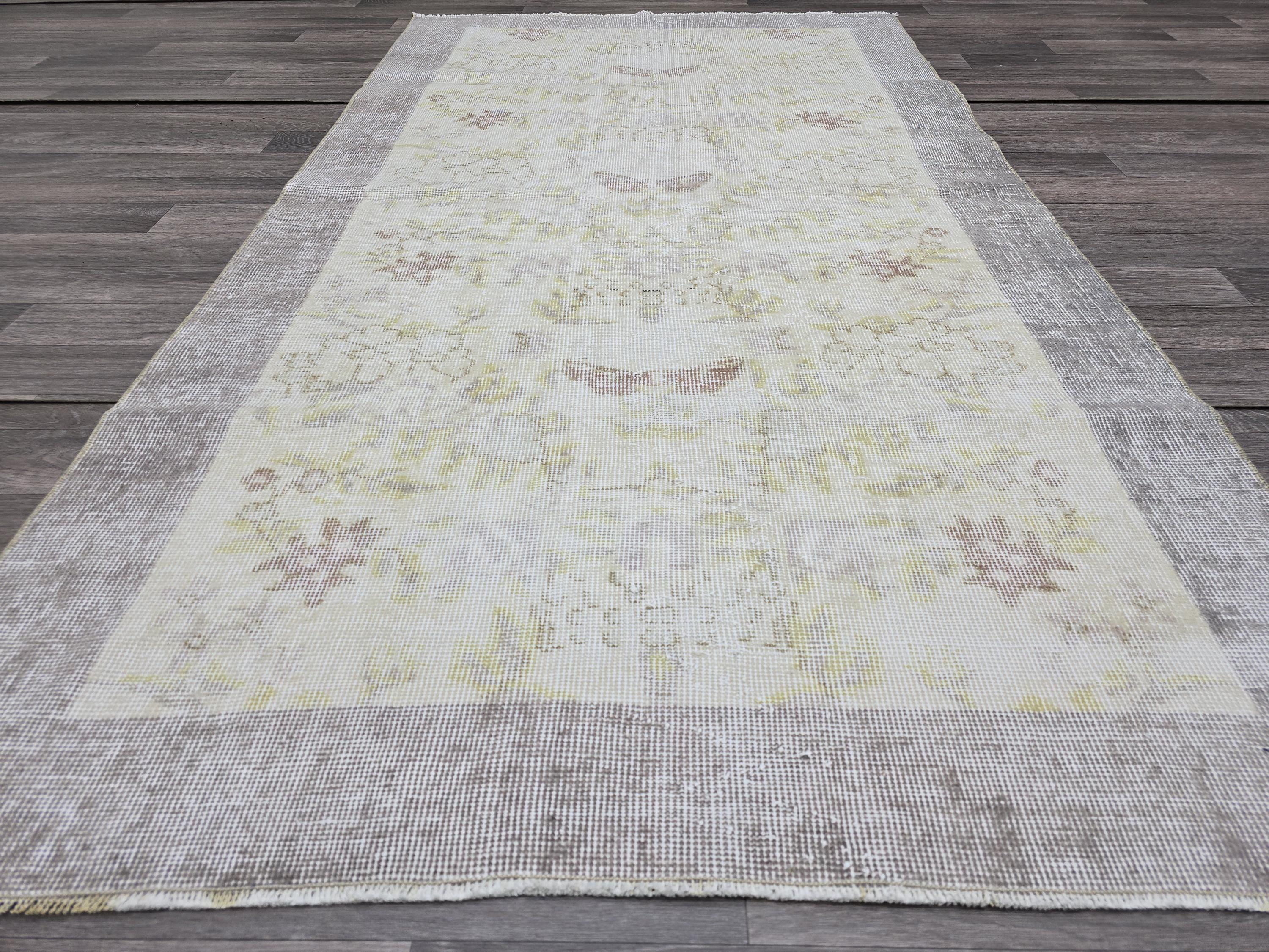 Vintage Oushak Rug: 4x7 Handknotted Wool Ivory Cream Floral Turkish Carpet