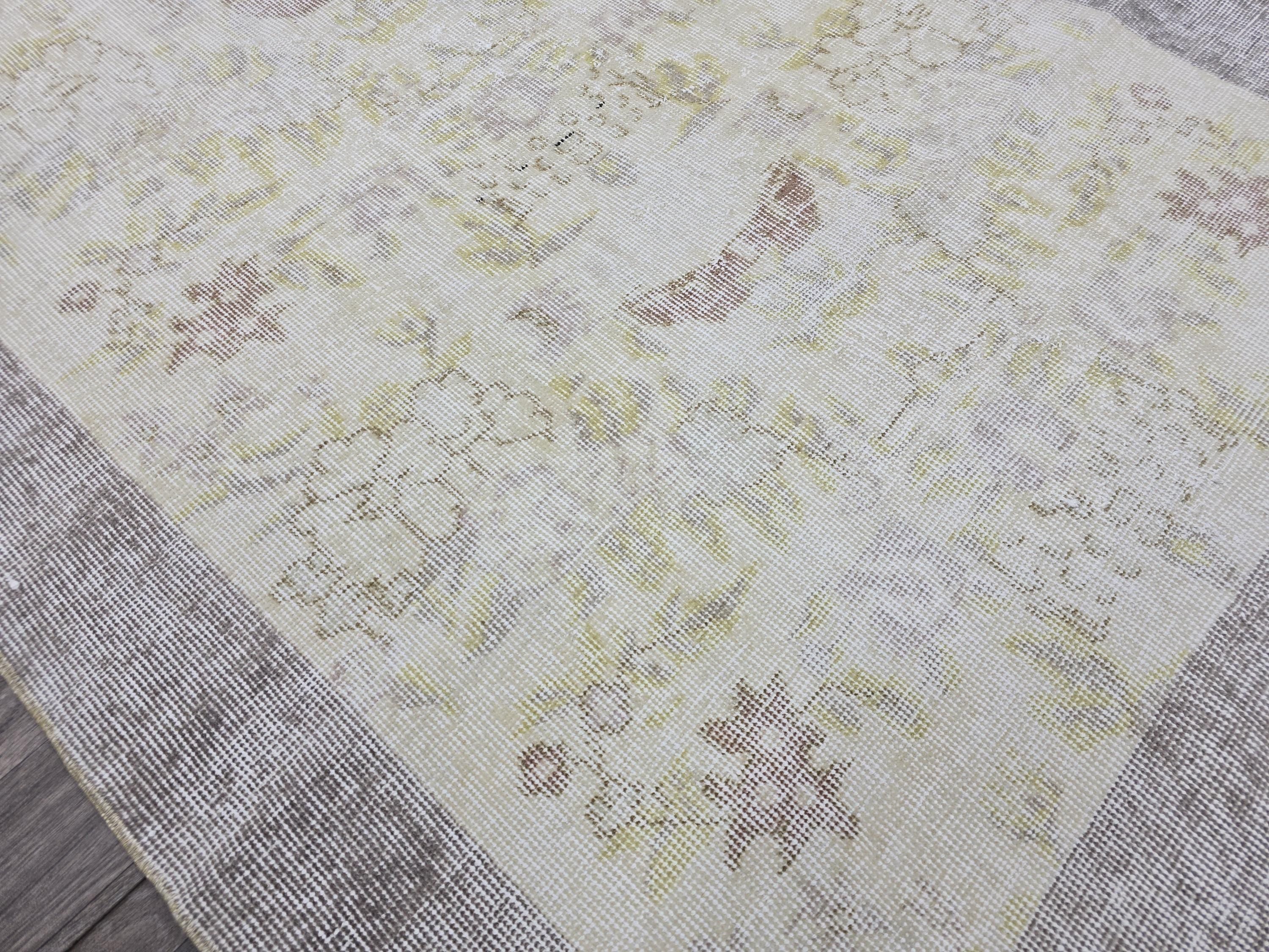 Vintage Oushak Rug: 4x7 Handknotted Wool Ivory Cream Floral Turkish Carpet