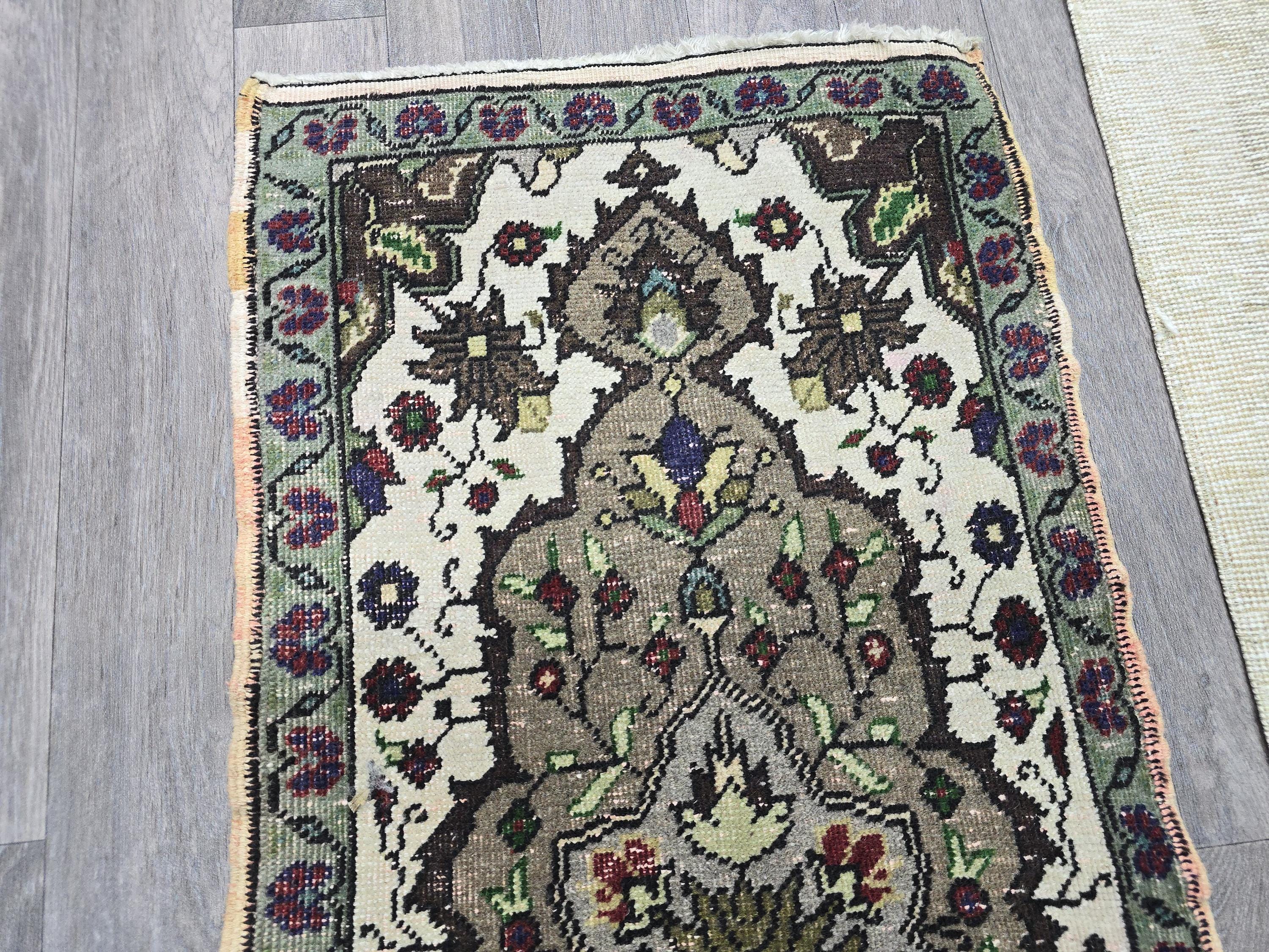 Vintage Turkish Oushak Rug 2x3: Hand-Knotted Wool Entry Rug