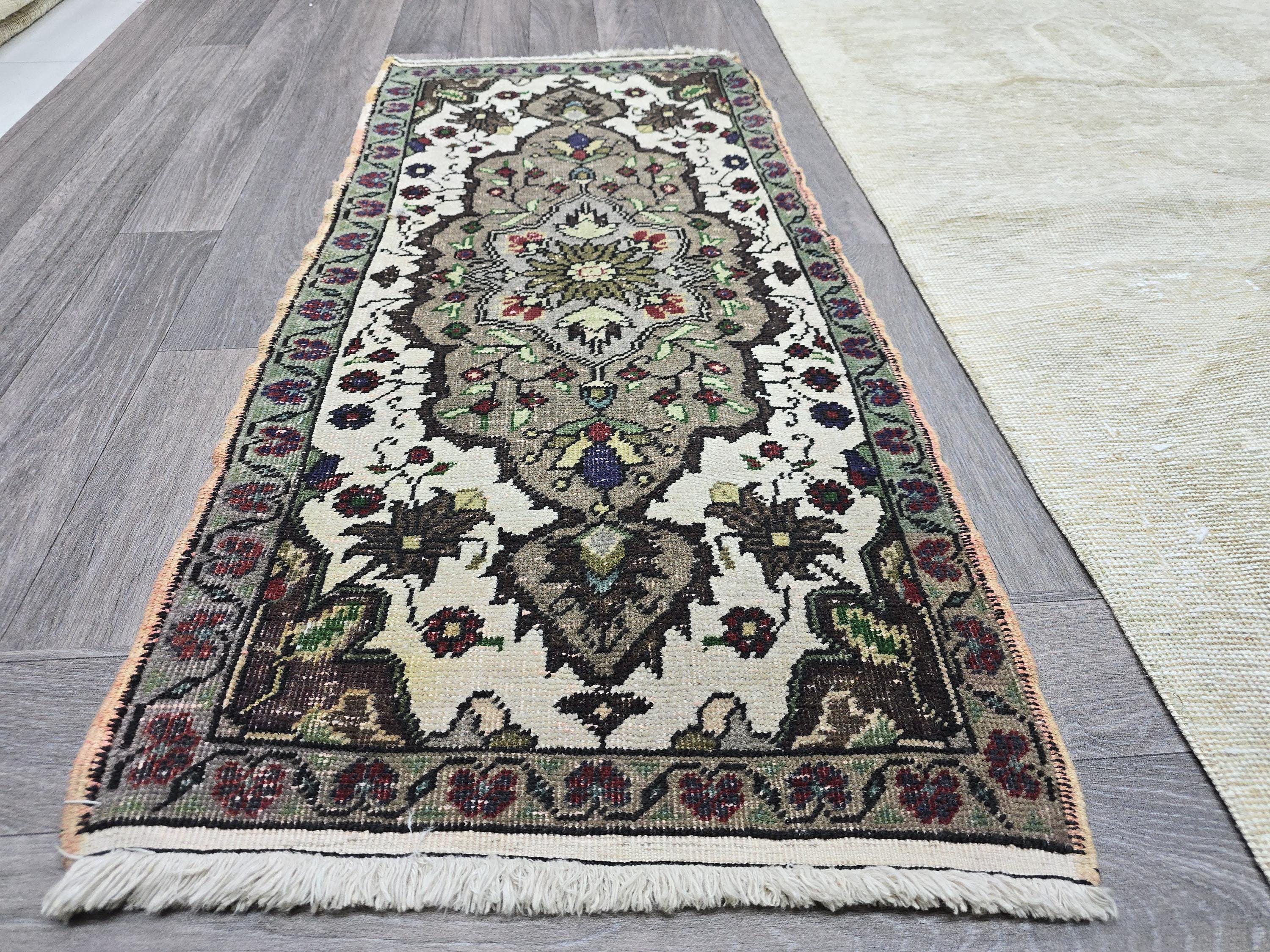 Vintage Turkish Oushak Rug 2x3: Hand-Knotted Wool Entry Rug
