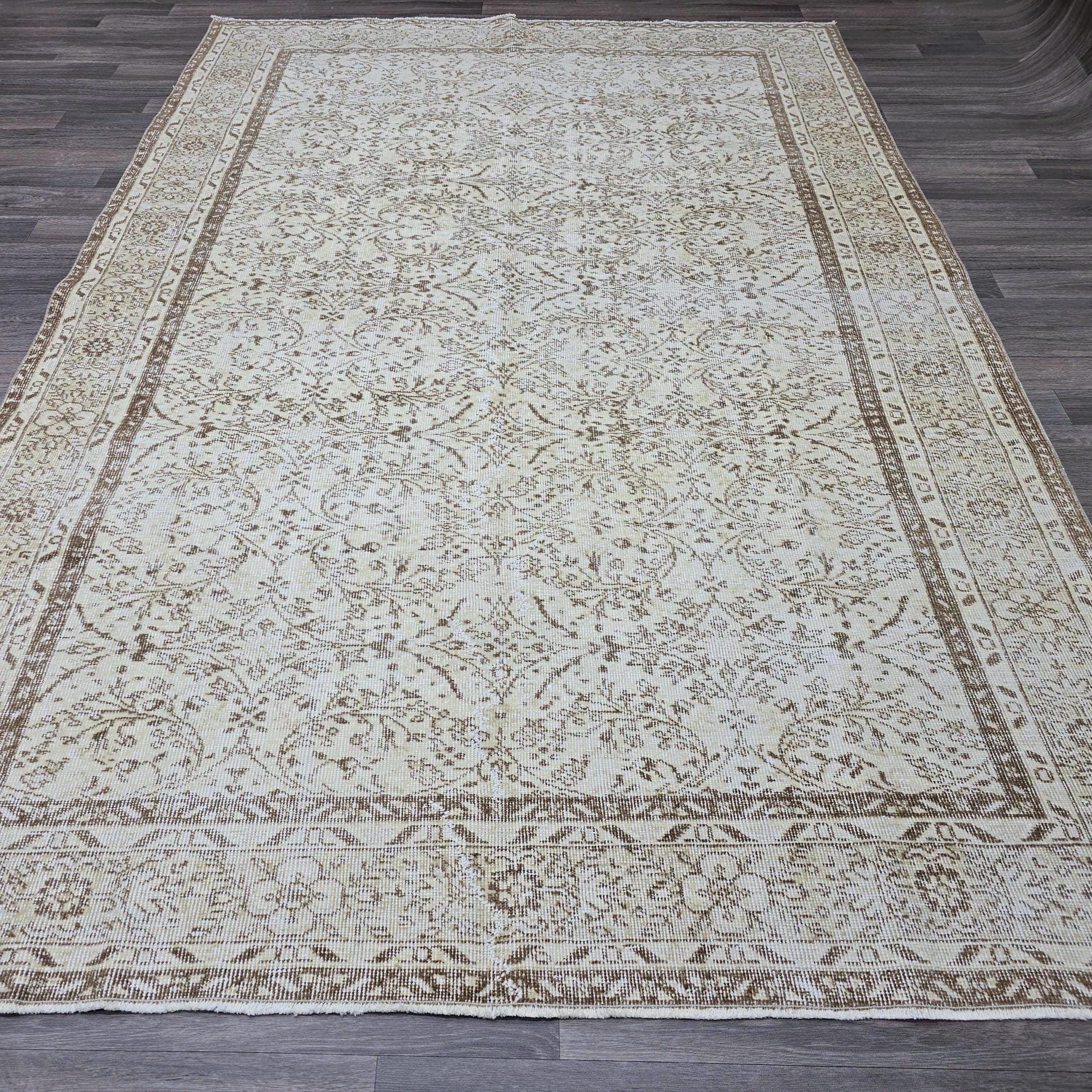 Vintage Turkish Oushak Rug 6x9: Handknotted Wool Floral Carpet
