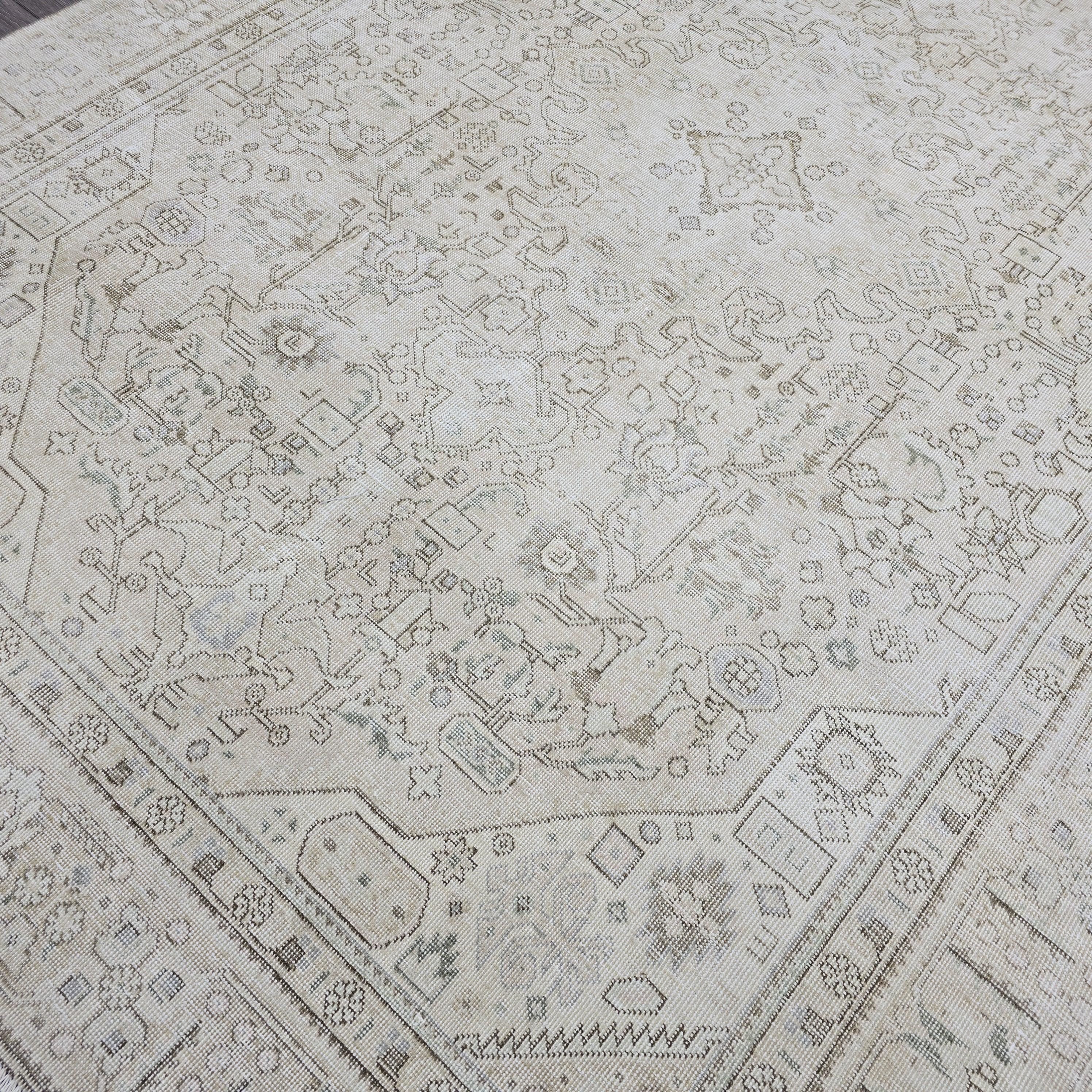 8x10 Vintage Oushak Rug - Neutral Cream Beige Turkish Rug / Muted Oushak Rug 8x10 / Aesthetic Bedroom Rug/ Ivory Taupe Brown Geometric Rug