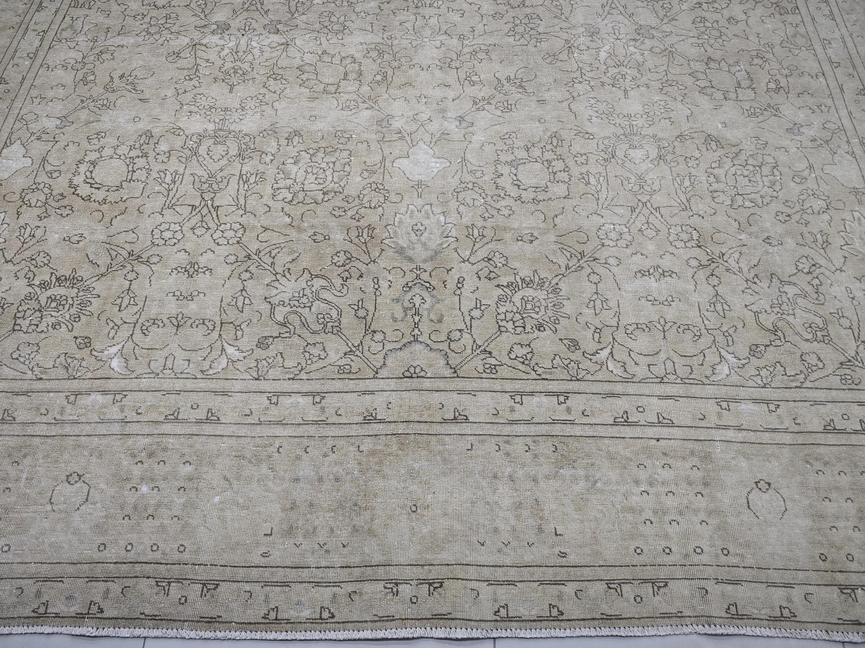 Oversized Oushak Wool Rug 9.85x15.5 ft: Vintage Turkish Area Carpet