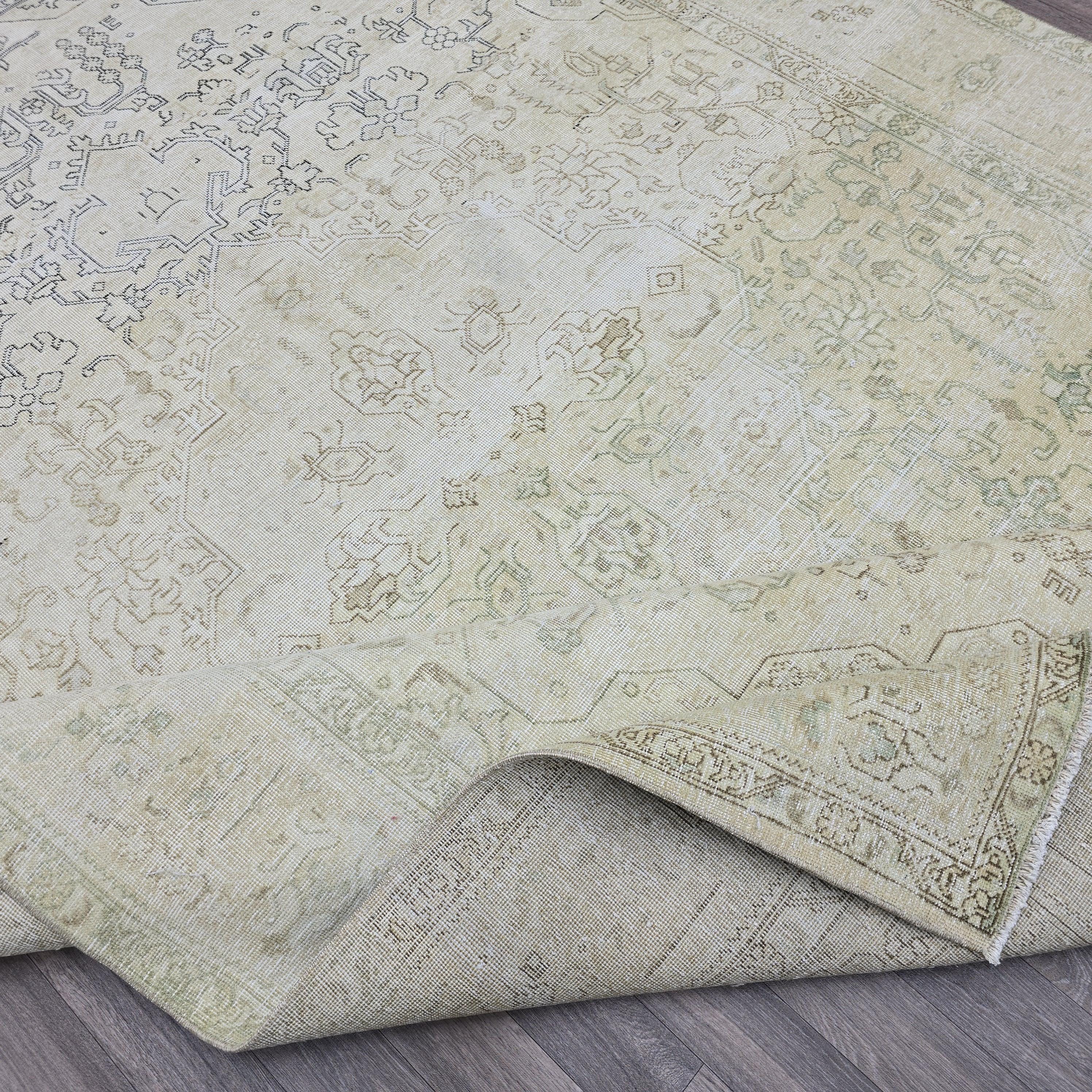 Handmade Oushak Wool Rug 8x11: Neutral Vintage Turkish Rug