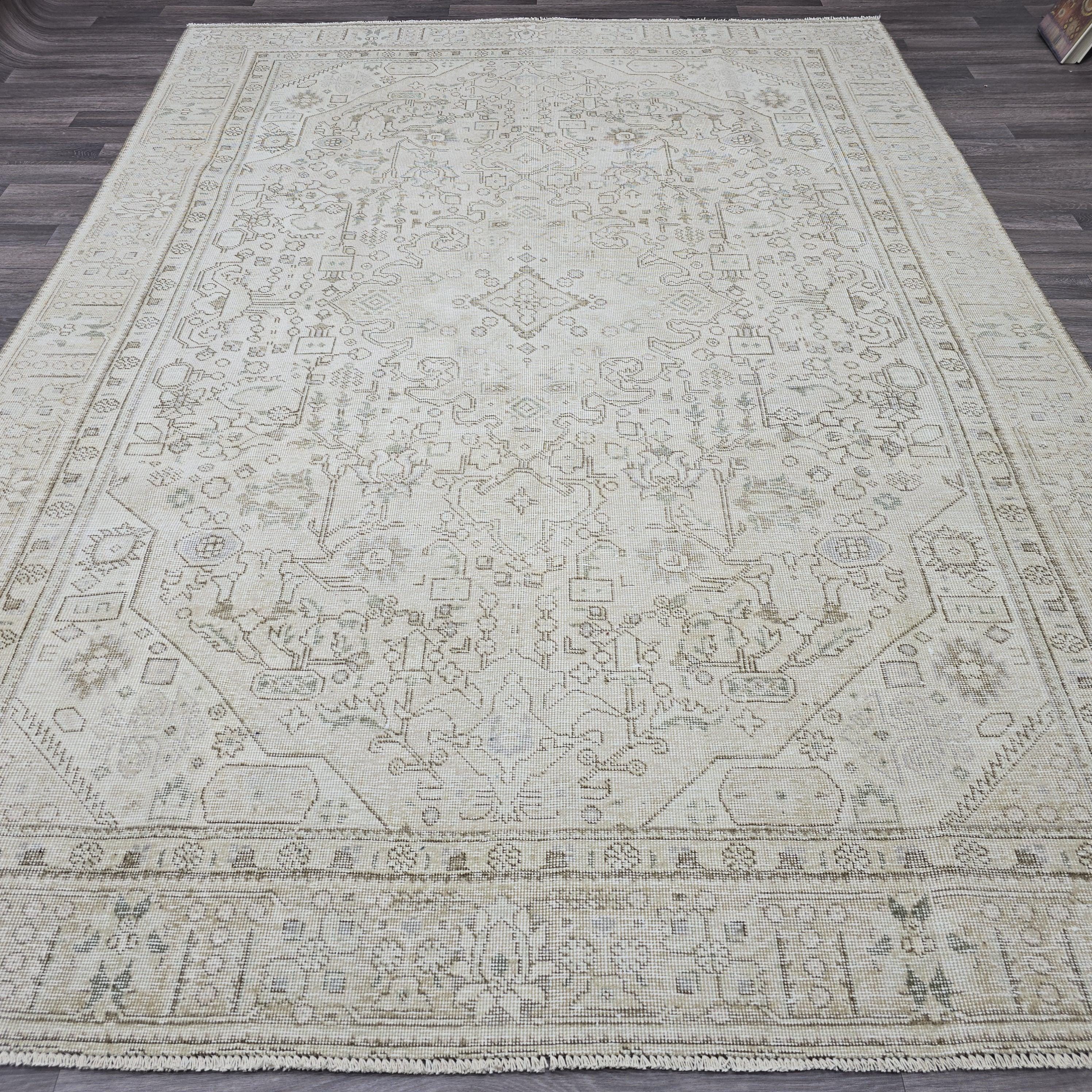8x10 Vintage Oushak Rug - Neutral Cream Beige Turkish Rug / Muted Oushak Rug 8x10 / Aesthetic Bedroom Rug/ Ivory Taupe Brown Geometric Rug