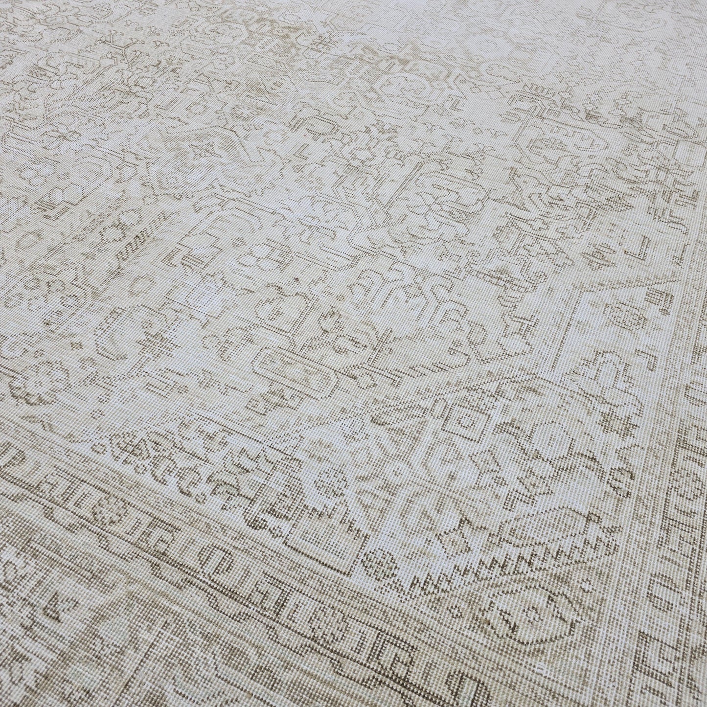 Oversized Neutral Turkish Rug 9x12: Vintage Cream Beige Wool Area Rug