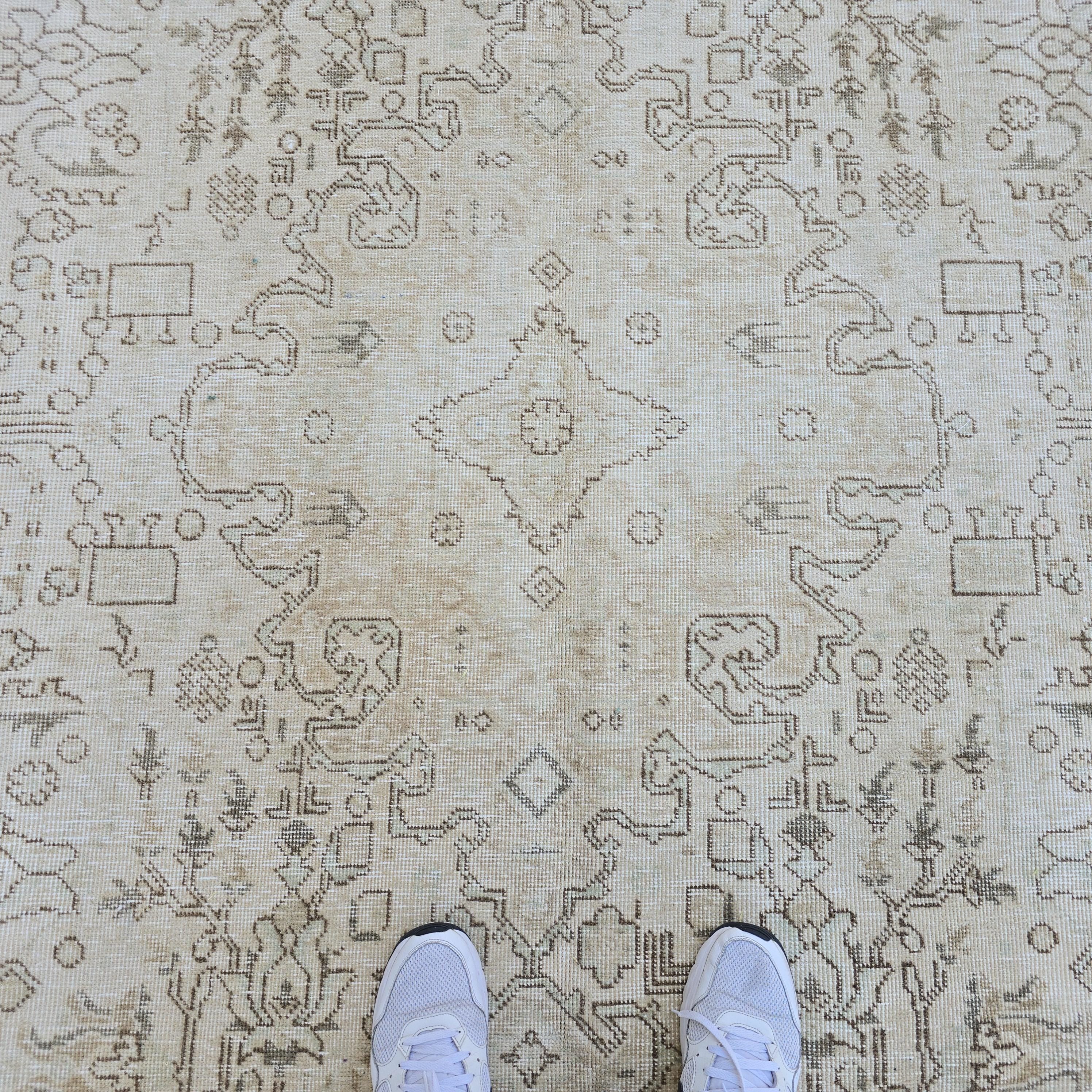 8x10 Oushak Rug: Neutral Turkish Vintage Wool Area Rug