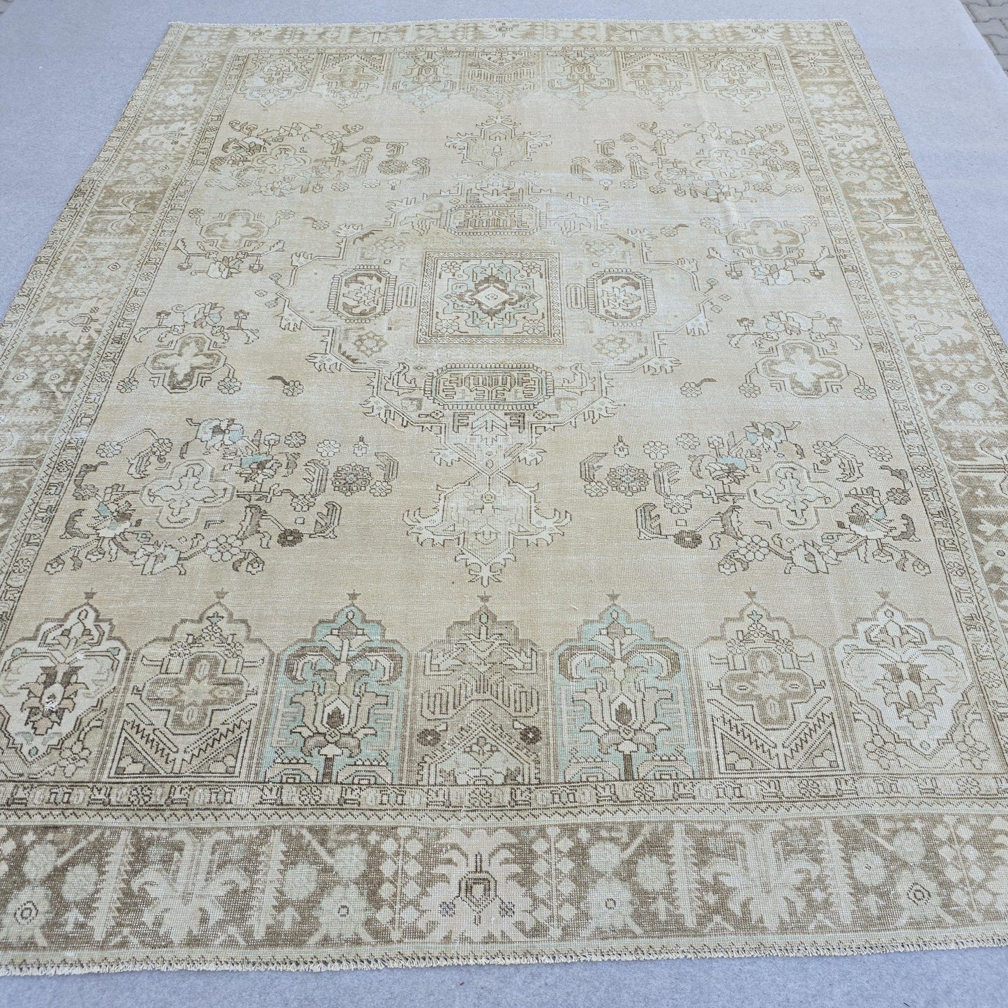 9x12 Neutral Vintage Turkish Oushak Area rug /9.50x11.80 feet