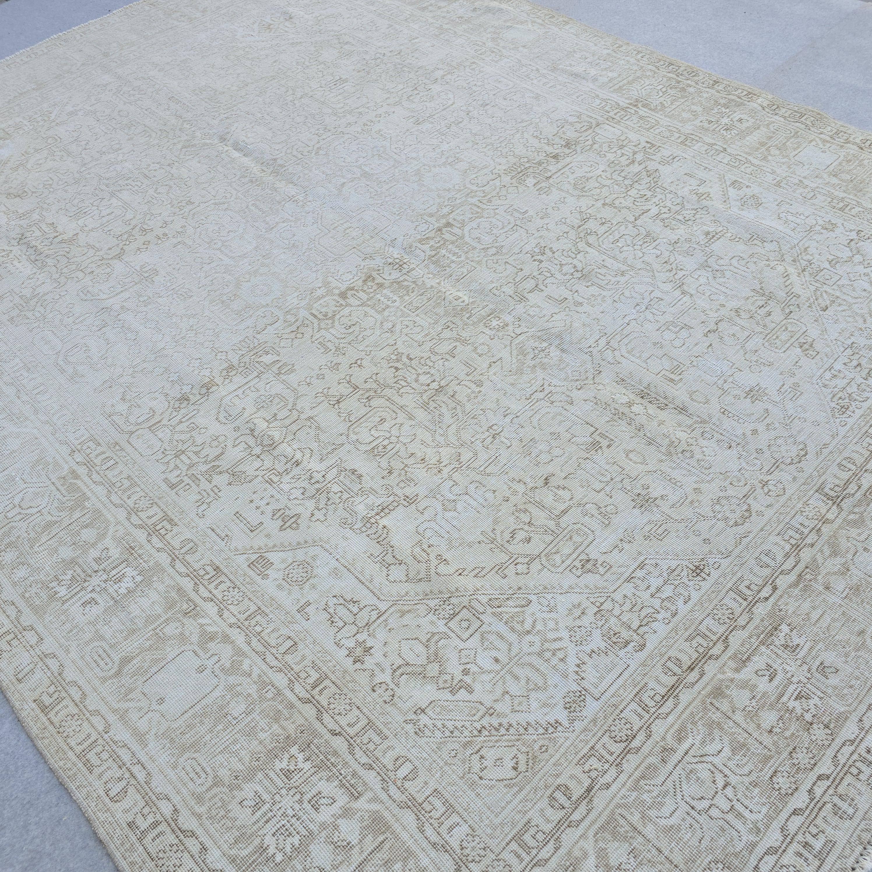 Handmade Wool Oushak Rug 9x12: Neutral Vintage Turkish Rug