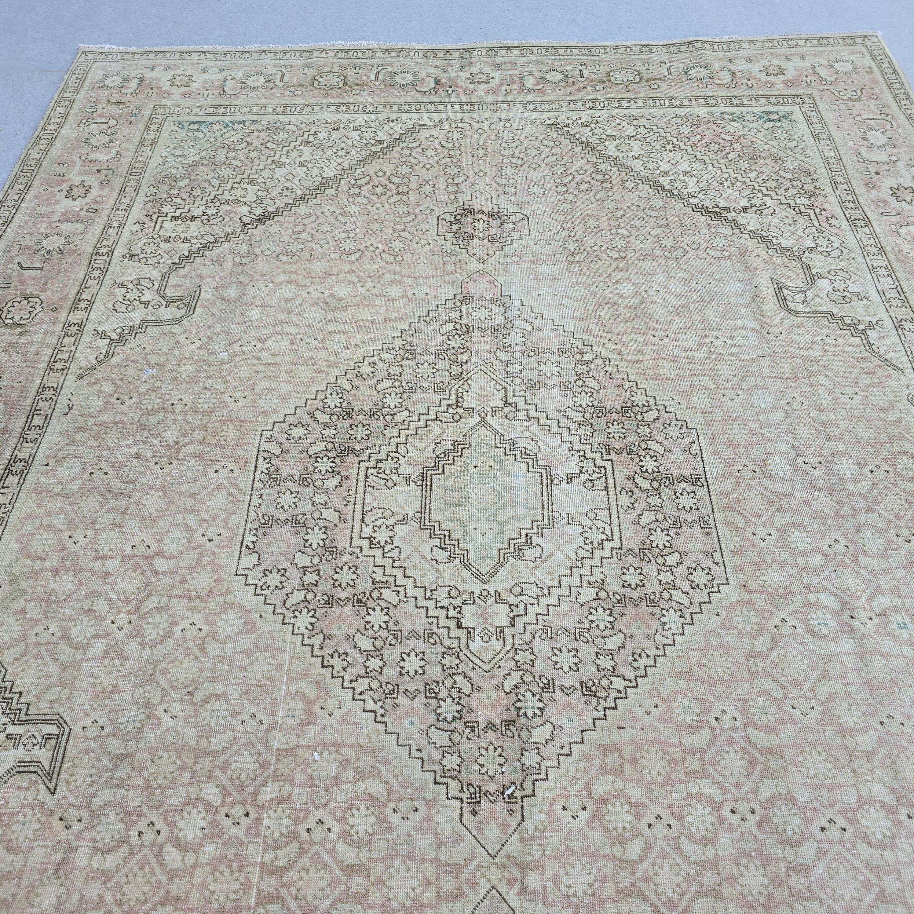 8x10 Pink Oushak Rug: Hand-Knotted Vintage Turkish Wool Carpet