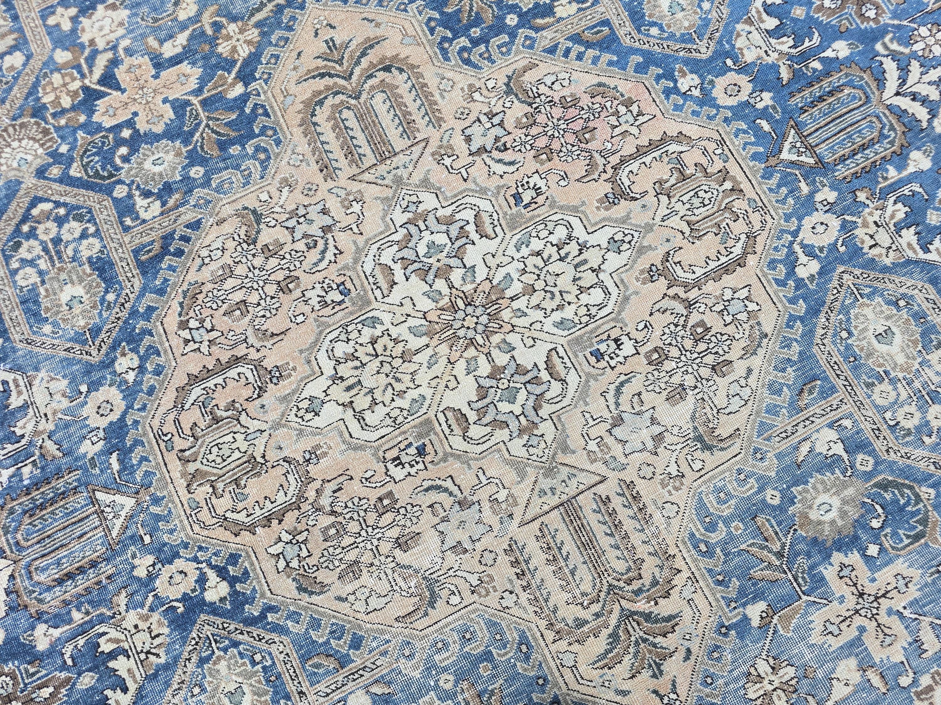 Large Antique Oushak Rug - 10x13 Muted Turkish Wool Carpet - Distressed Bohemian Decor