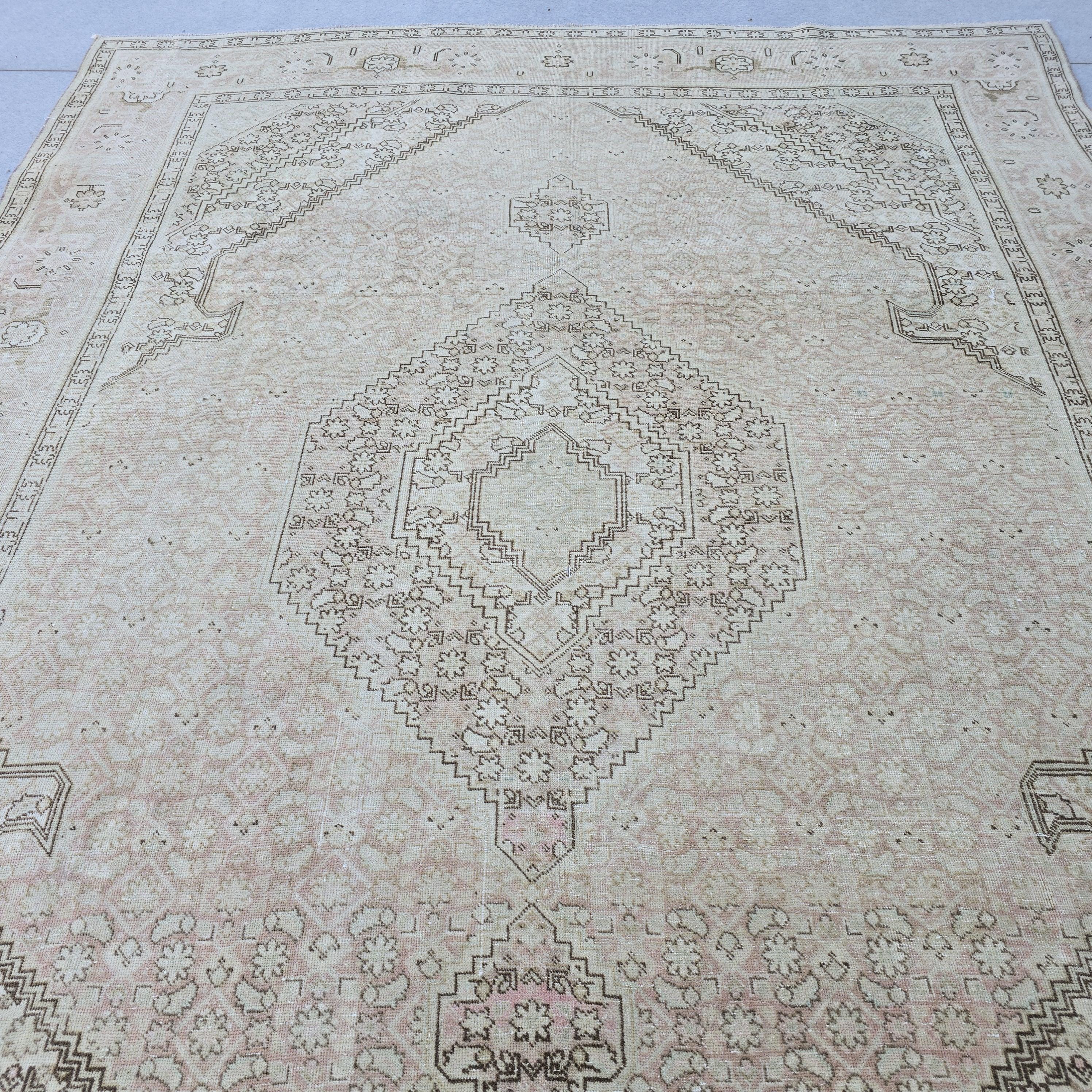 8x11 feet Neutral Turkish Oushak Area Rug Cream Pink Wool Handmade