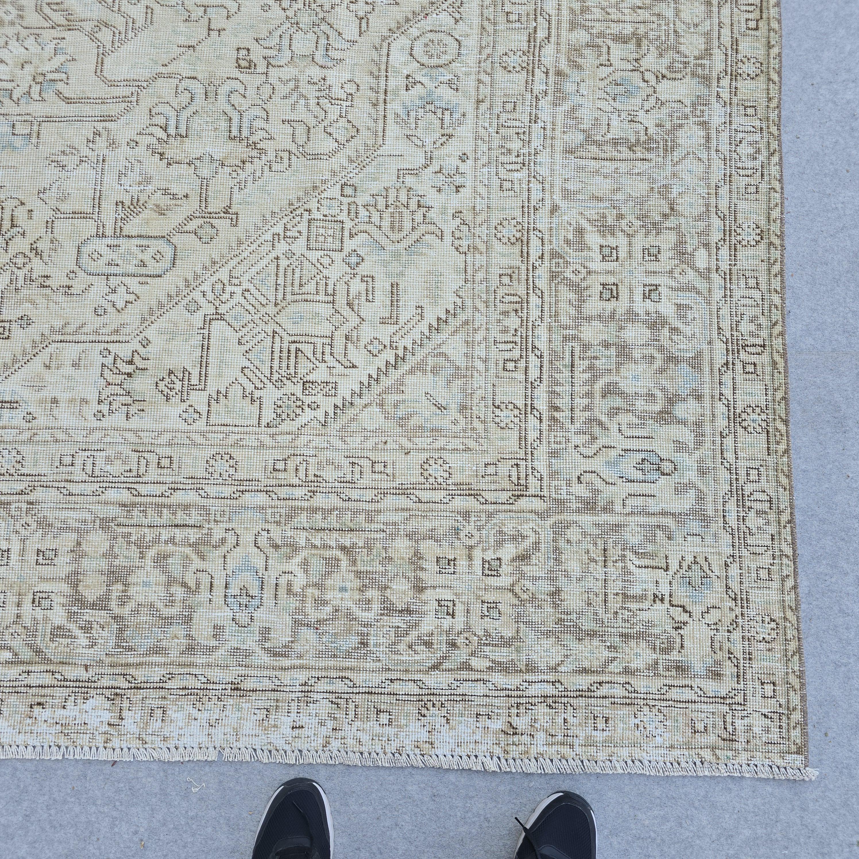 Vintage Rug 10x12 Muted Cream Beige Turkish Carpet Heriz Medallion Hand Knotted Wool