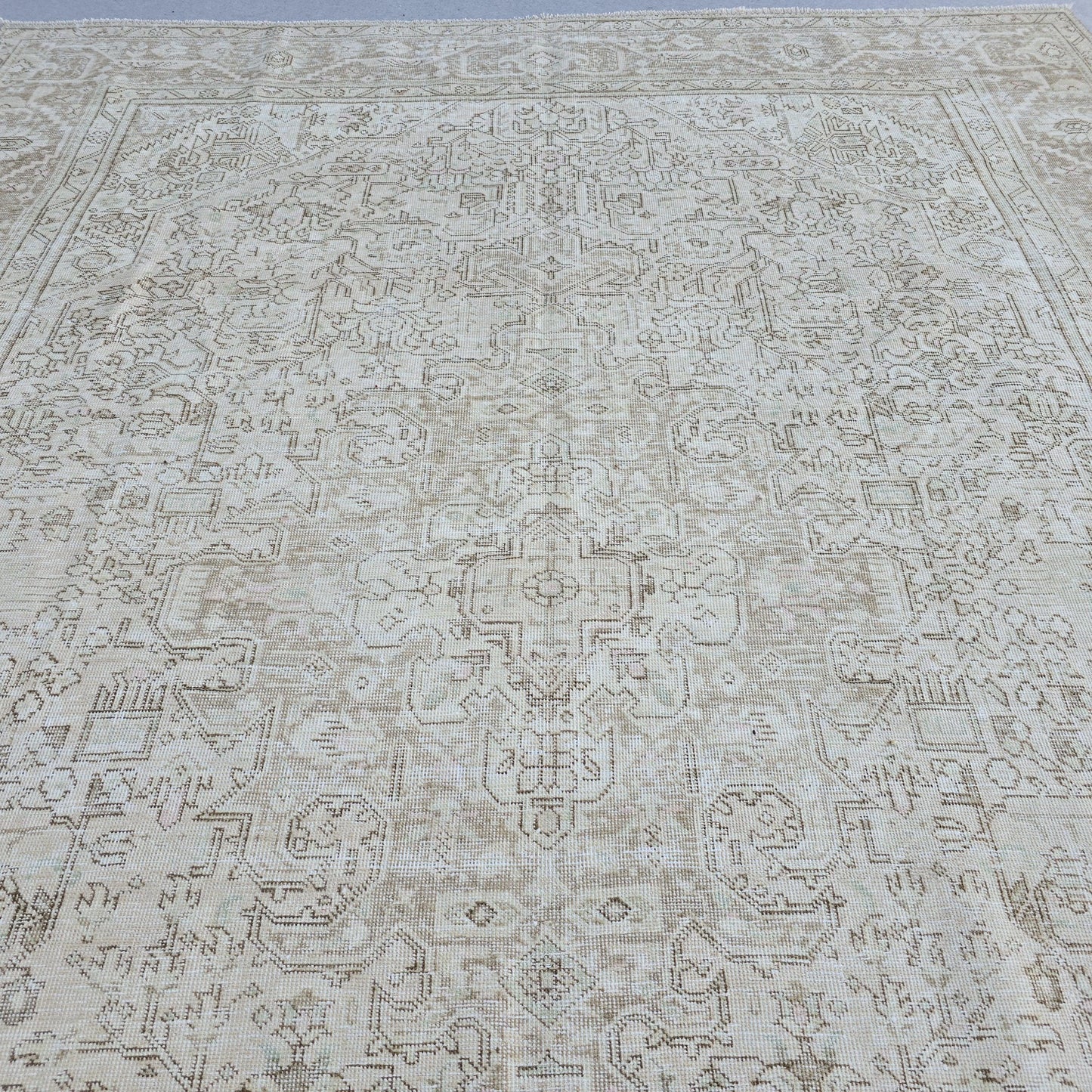 Neutral Oushak Rug 9x12: Vintage Hand-Knotted Turkish Wool Carpet