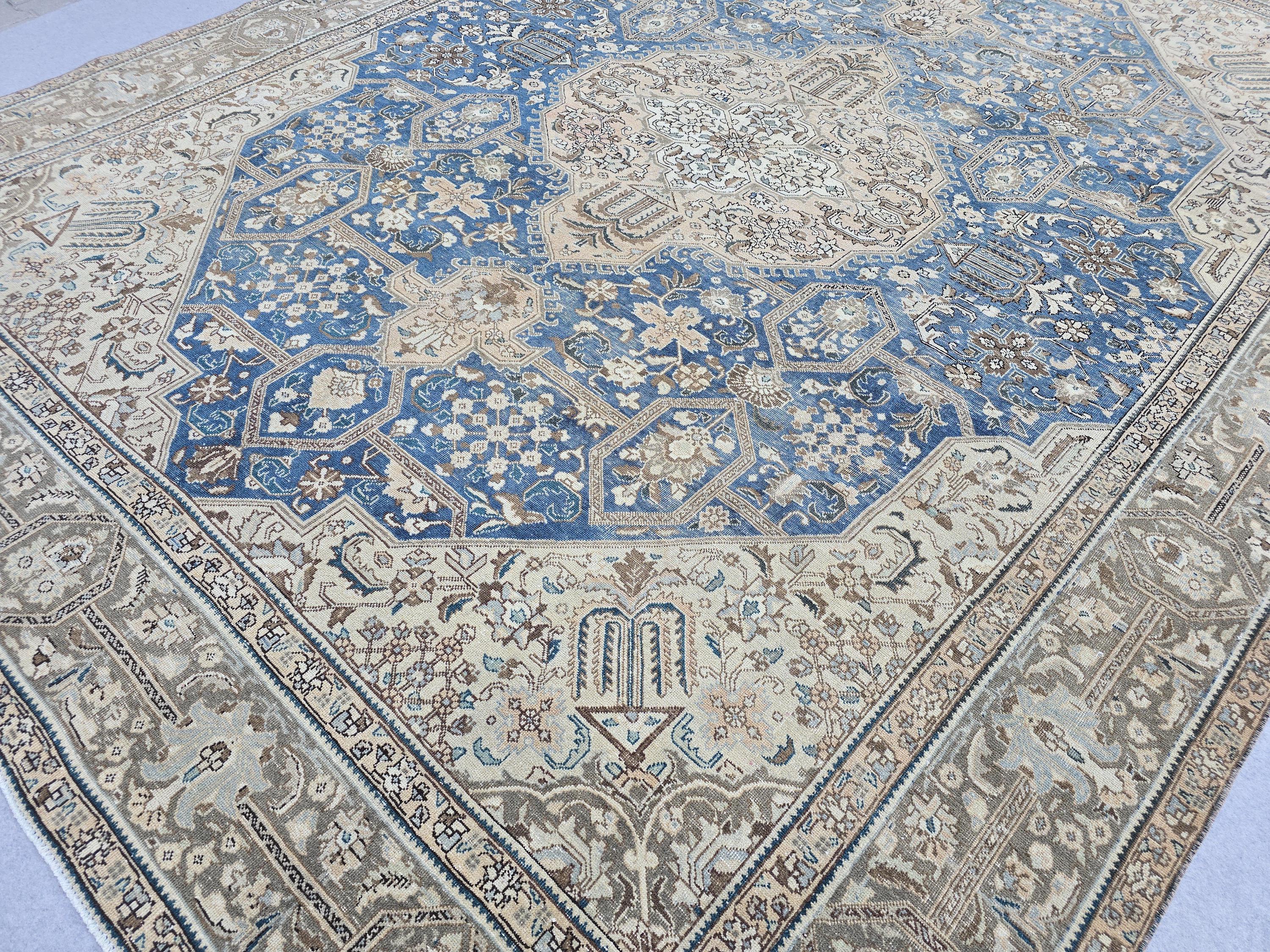 Large Antique Oushak Rug - 10x13 Muted Turkish Wool Carpet - Distressed Bohemian Decor