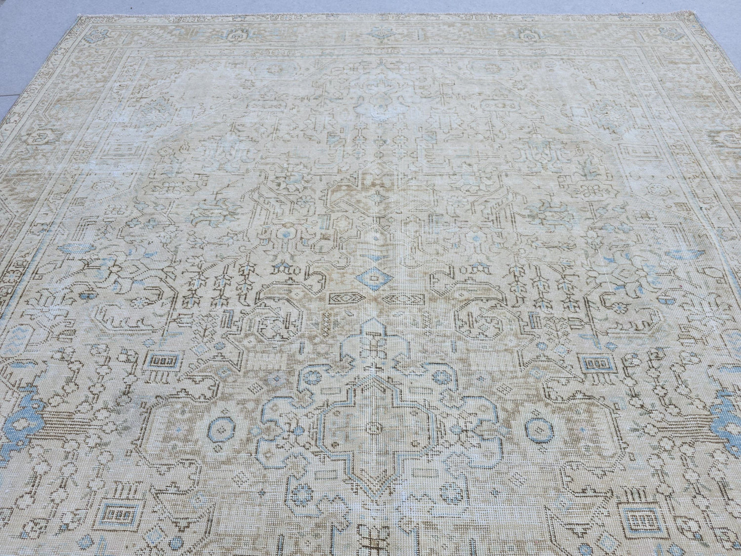 Large Vintage Turkish Rug 9x12 Neutral Oushak Area Rug Double Knot Handwoven