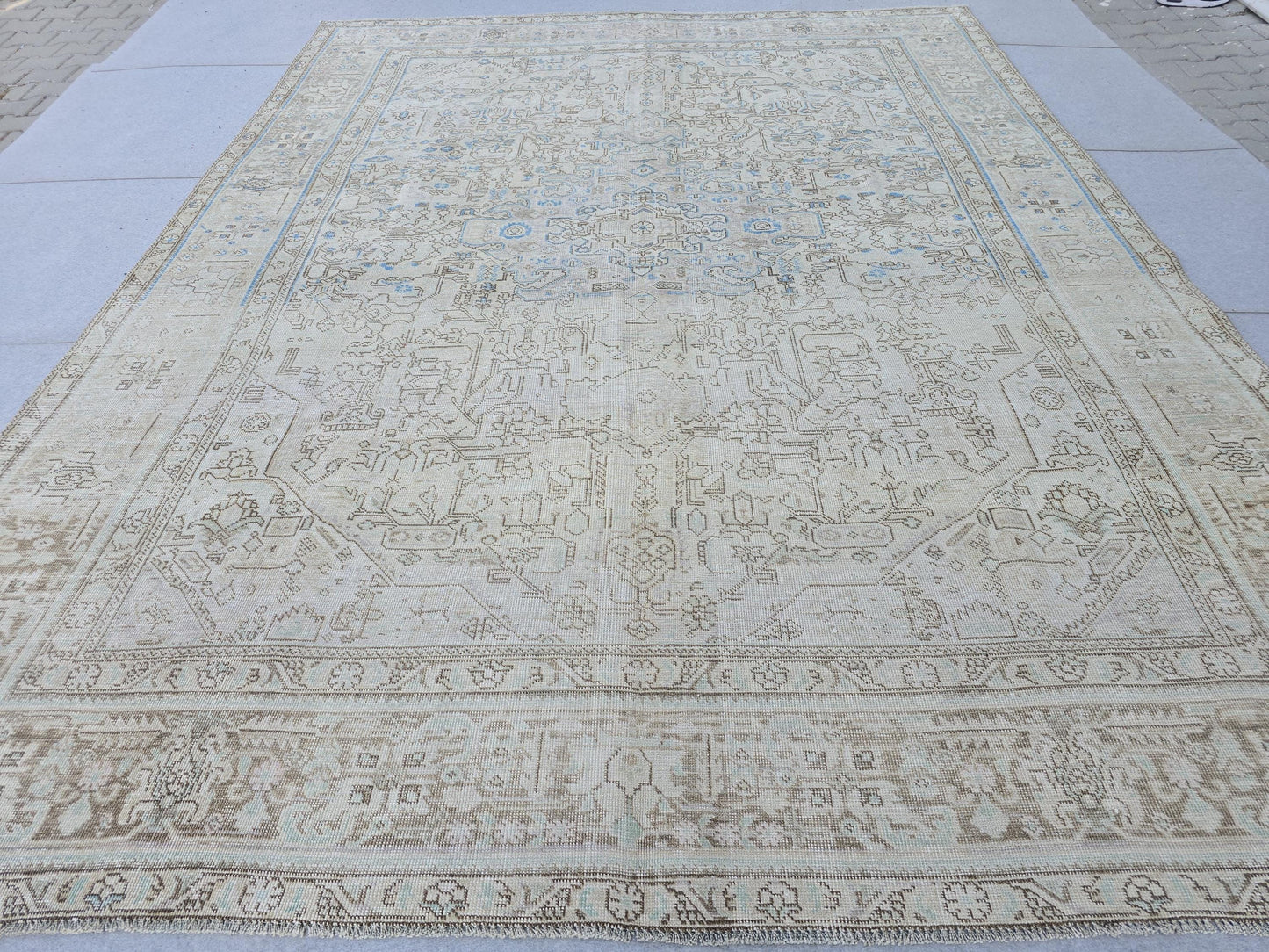 9x12 Neutral Area Rug Vintage / Beige and Blue Handmade Wool Oushak Rug