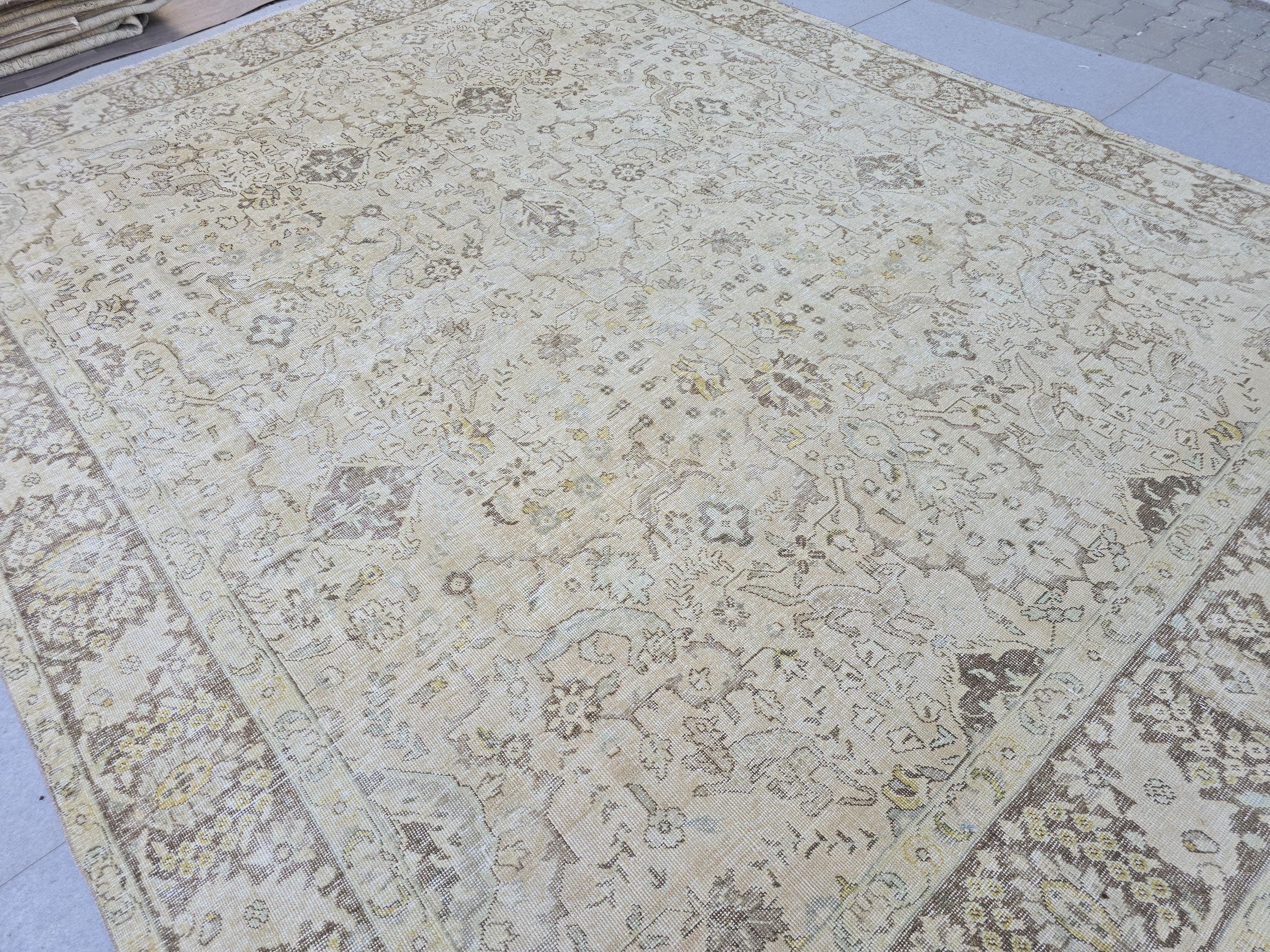 Antique Turkish Rug 10x12 Beige Animal Design Vintage Hand Knotted Wool Rug