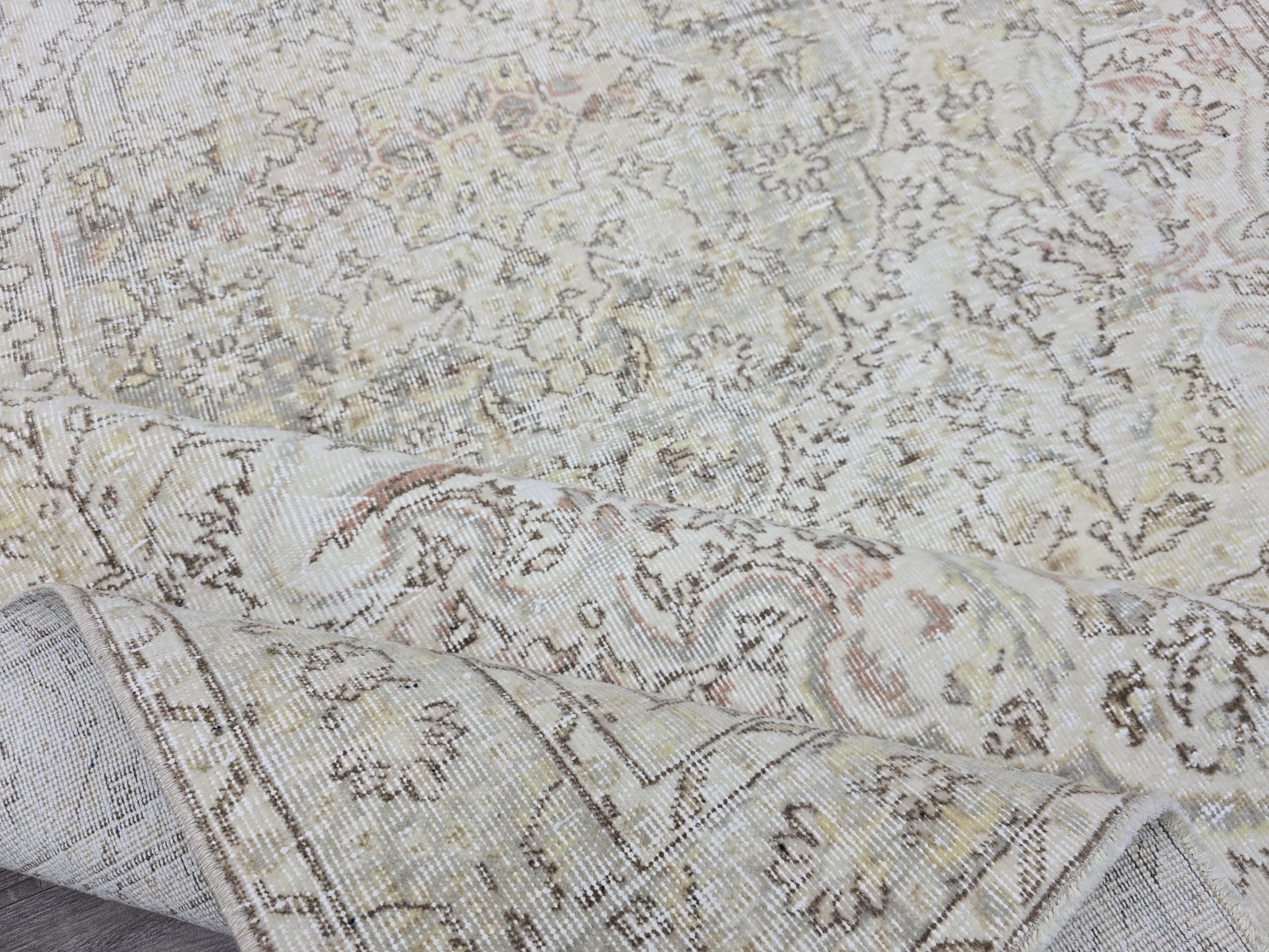 7x10 Vintage Turkish Oushak Rug: Handknotted Wool, Muted Neutral
