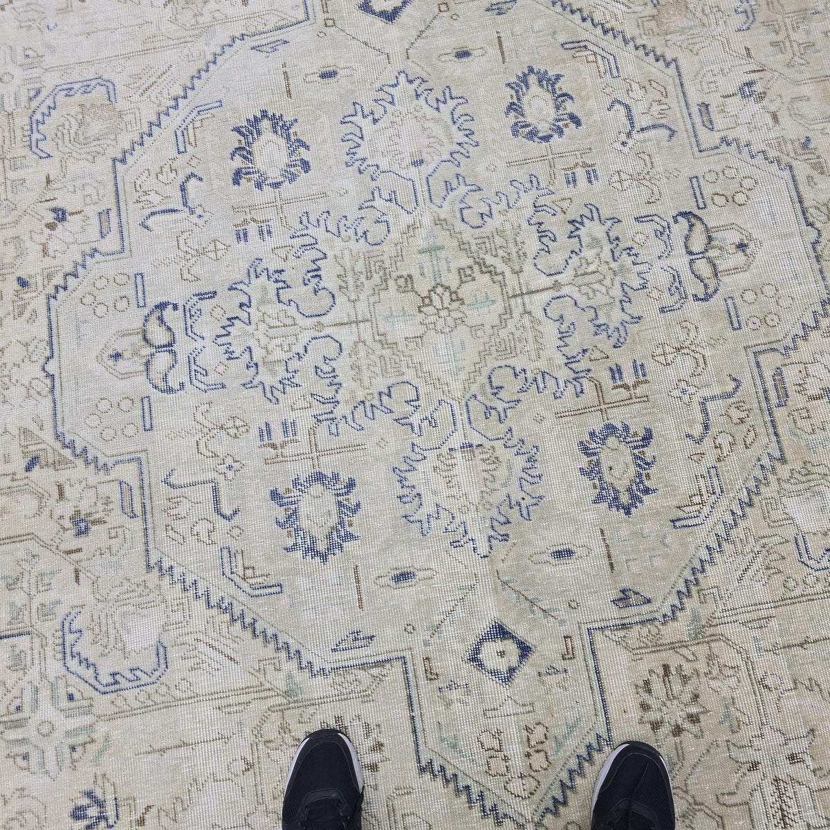 Antique Turkish Rug 10x12 Blue Cream Medallion Vintage Wool Area Rug Bedroom
