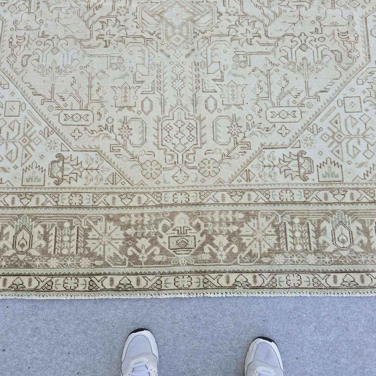 8x11 Handwoven Oushak Rug: Neutral Vintage Turkish Wool Carpet, Rug for Livingroom and Bedroom , Room size Area Rug, Authentic Muted rug