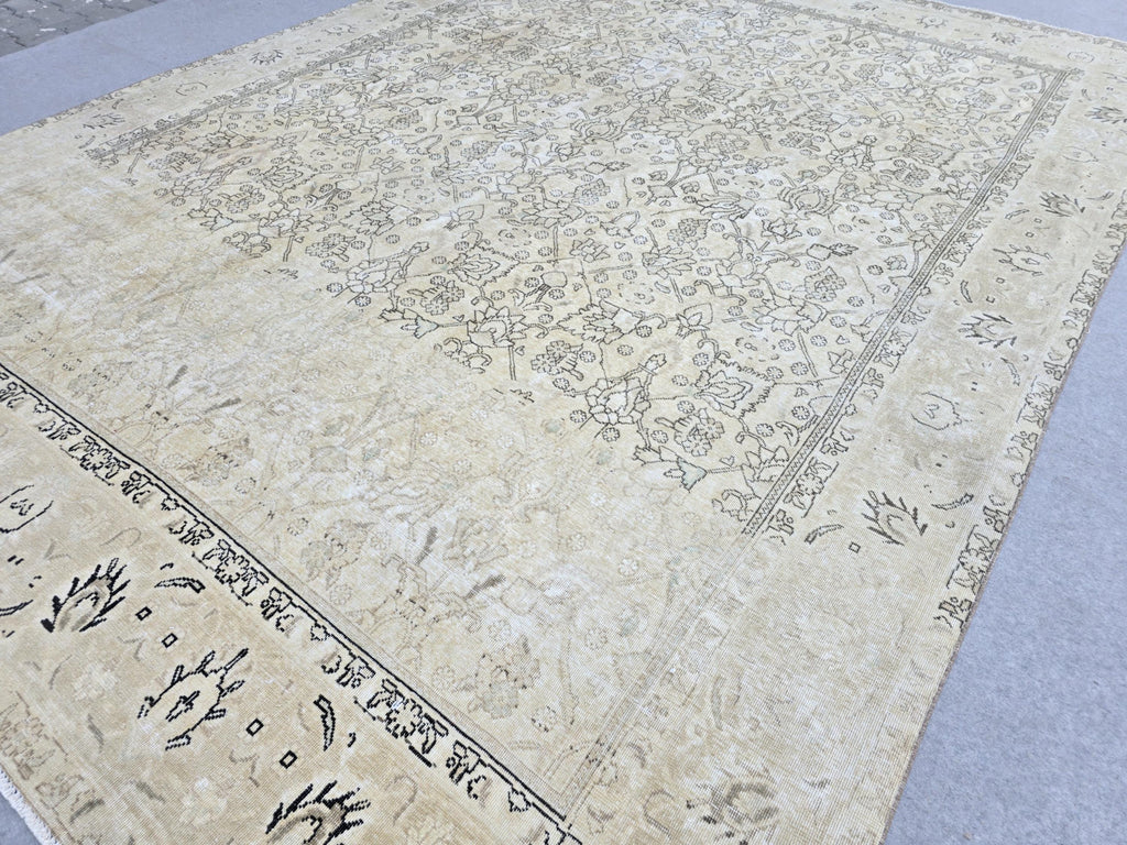 Turkish Rug 10x12, Faded Wheat Beige Wool Area Rug, Neutral All Over Floral Carpet for Living Room, Dining Room, Boho Rustic Decor
