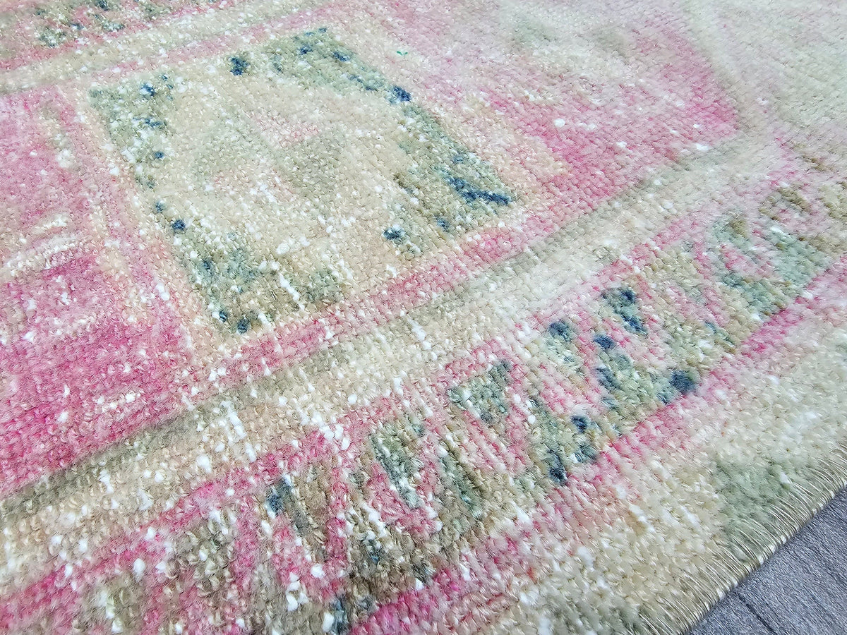 Faded Vintage Oushak Wool Rug: Turkish Doormat Bath Mat (18x33 inches)