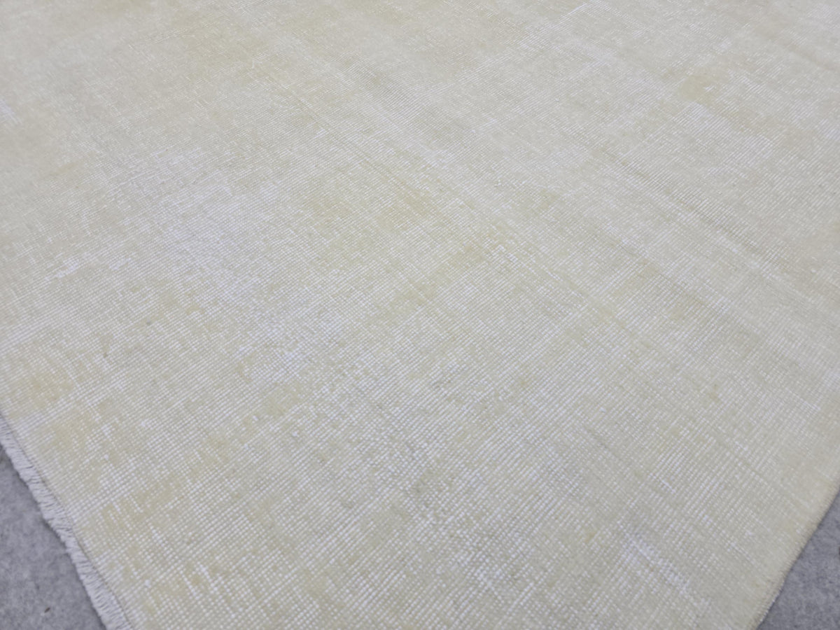 Hand-Knotted Wool Oushak Rug 7x10: Cream Beige Vintage Turkish Rug