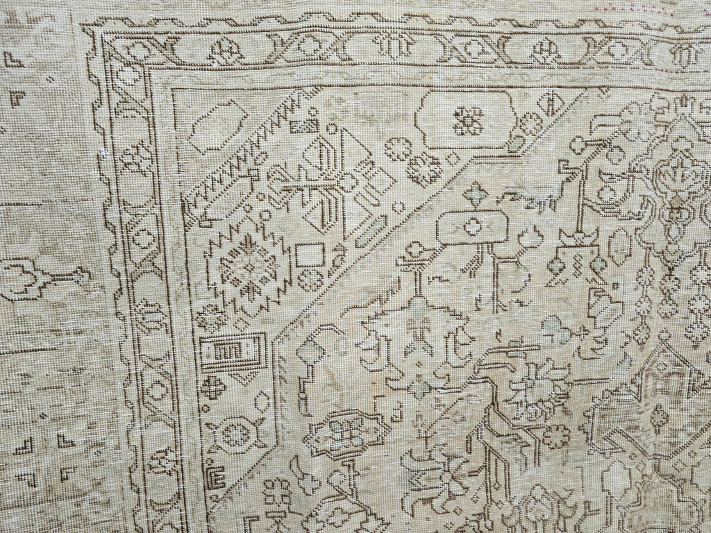 Vintage Anatolian Rug 9x12: A Timeless Treasure for Your Home