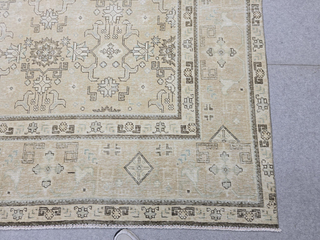 Oushak Rug 9x13 Faded Neutral Vintage Turkish Carpet Hand Woven Distressed Area Rug