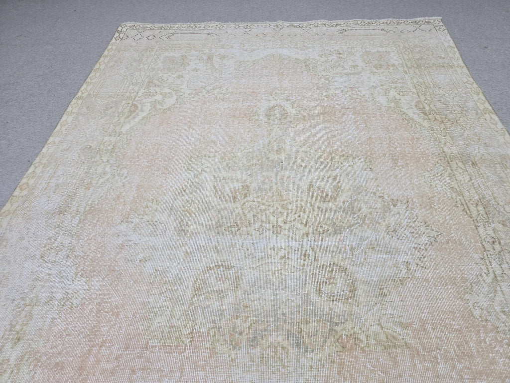 Vintage Rug 6x9, Faded Oushak Carpet, Muted Medallion Turkish Area Rug for Bedroom, Distressed Neutral Wool Rug