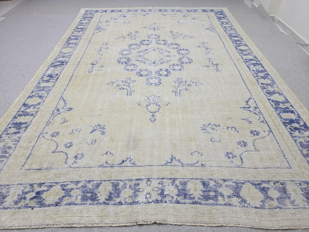 8x11 ft Hand-Knotted Turkish Oushak Rug: Neutral Wool Saloon Carpet Beige Blue