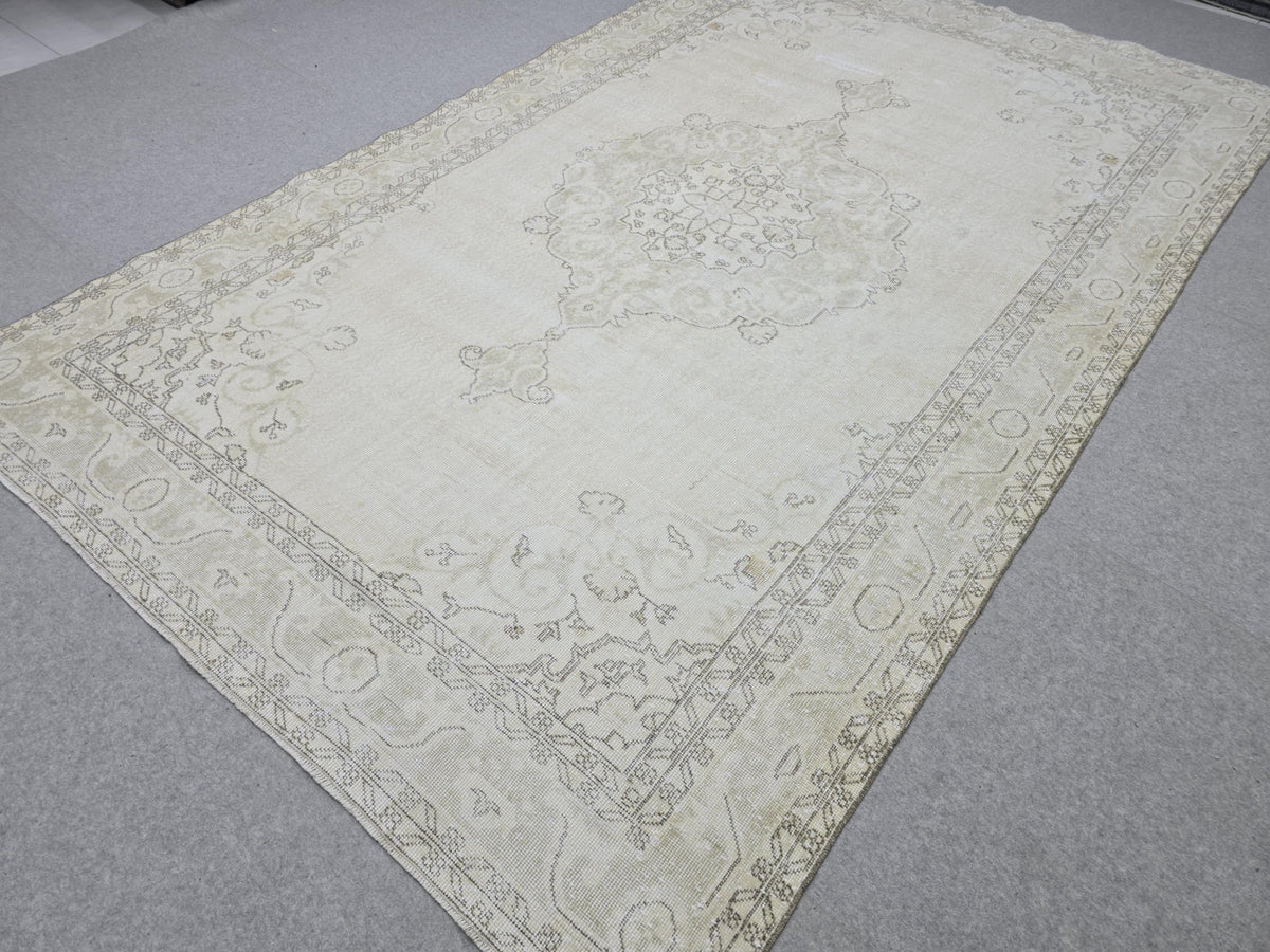 7x11 Oushak Rug Neutral Cream Beige, Vintage Turkish Area Rug for Living Room, Muted Faded Medallion Carpet for Bedroom Farmhouse Decor