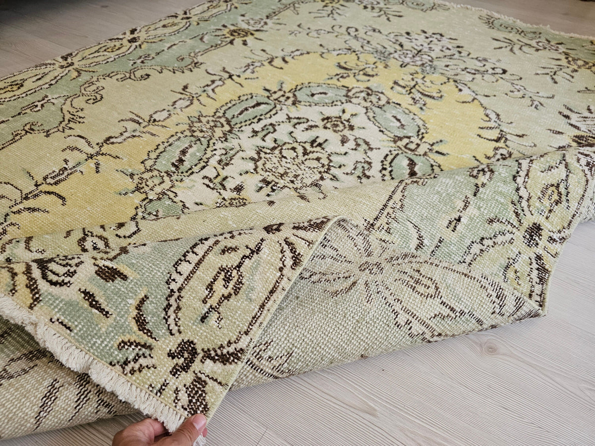 6x8 Vintage Turkish Isparta Rug HandKnotted //5.60x8.20 feet