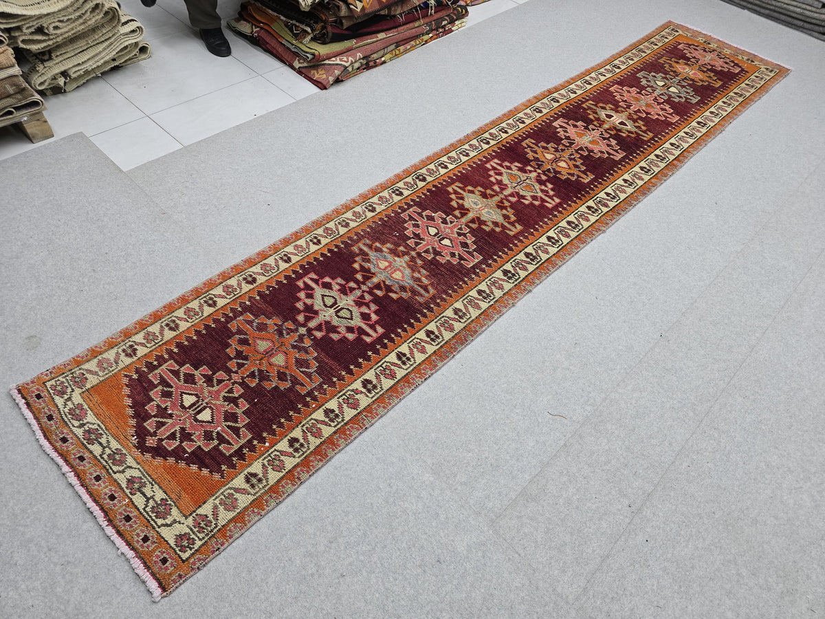 2.5x13 feet Vintage Wool Runner Rug: Muted Pastel Color Oriental Turkish Runner for Hallwa, Kitchen and stairs