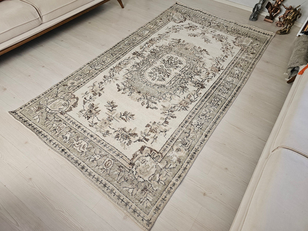 4x8 Oushak Rug: 4.5x8.25 ft, Vintage Turkish Rug - Hand Knotted Oriental Small Area Rug for Office and Under bed