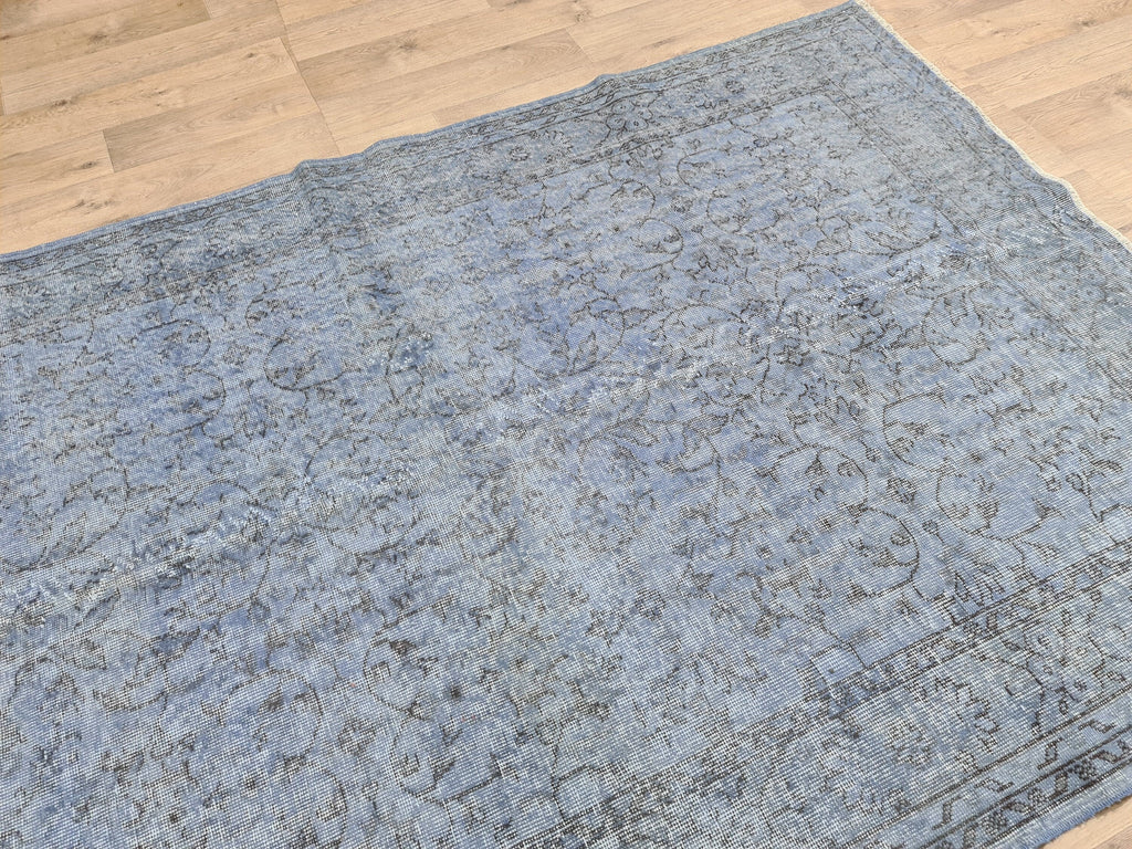 Hand Knotted Vintage Turkish Wool Rug: 6x9 Blue Oushak Carpet