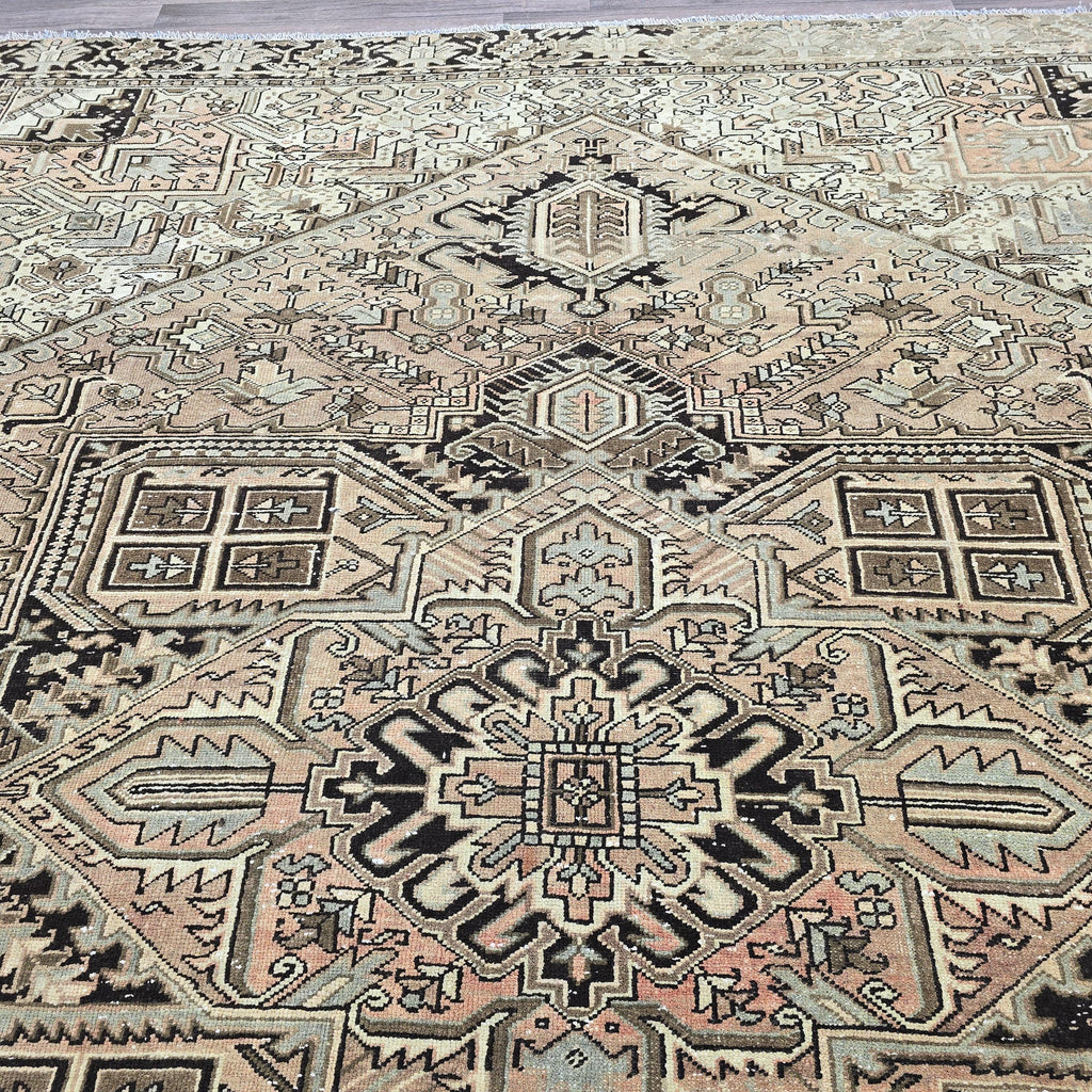 Antique Heriz Turkish Rug: Large Handknotted Medallion Wool Carpet (10x12)