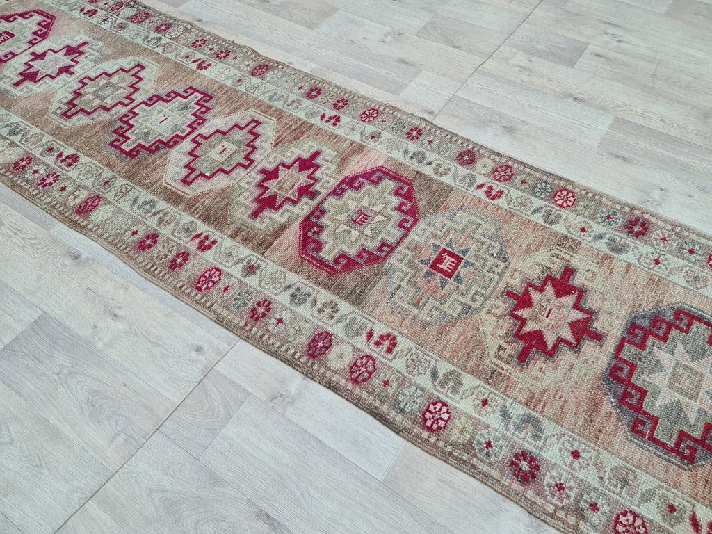 Hand Woven Wool Runner Rug: Vintage Oushak Herki Design (2.85x11.8 feet)