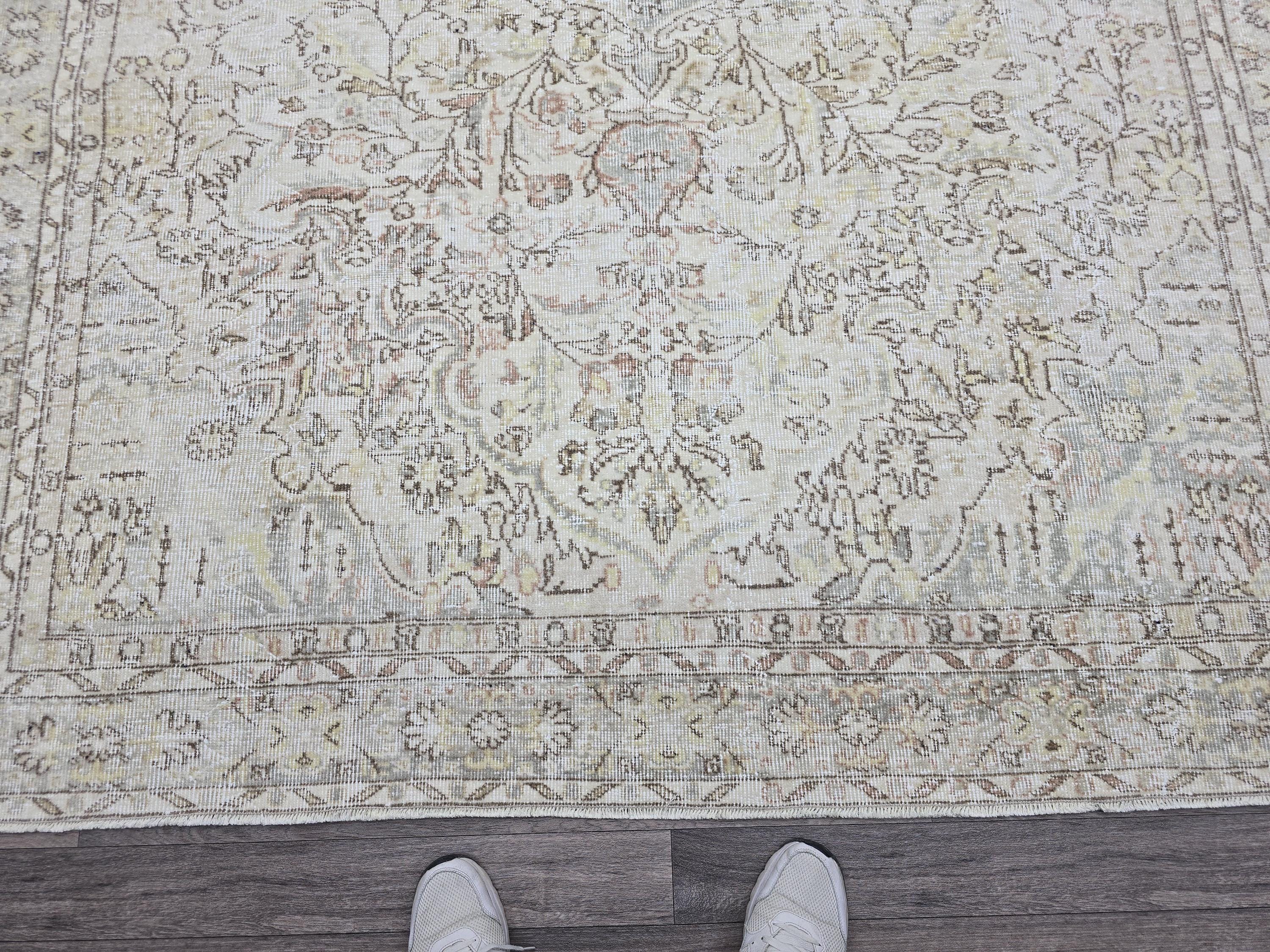 7x10 Vintage Turkish Oushak Rug: Handknotted Wool, Muted Neutral