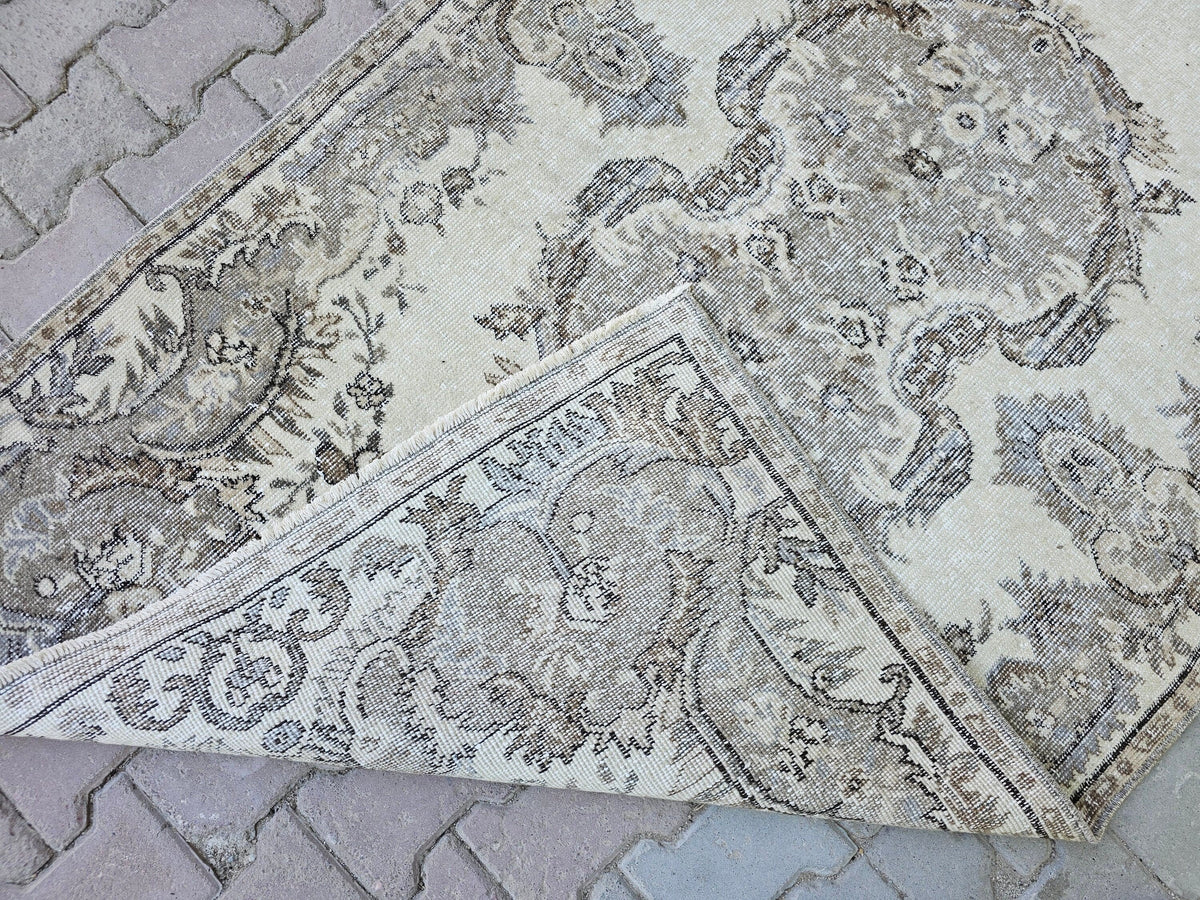 Vintage Oushak Rug 4x7: Hand-Knotted Turkish Wool Rug
