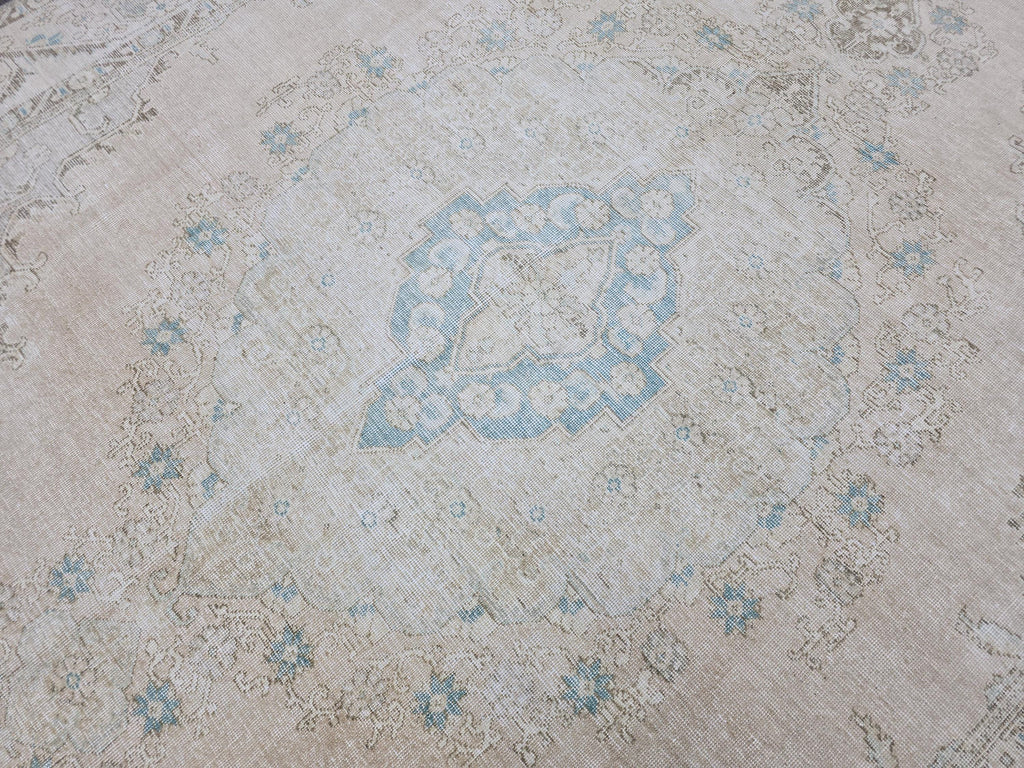 9x12 Beige Blue Faded Vintage Turkish Area Rug/ Natural Wool Rug / Authentic Carpet