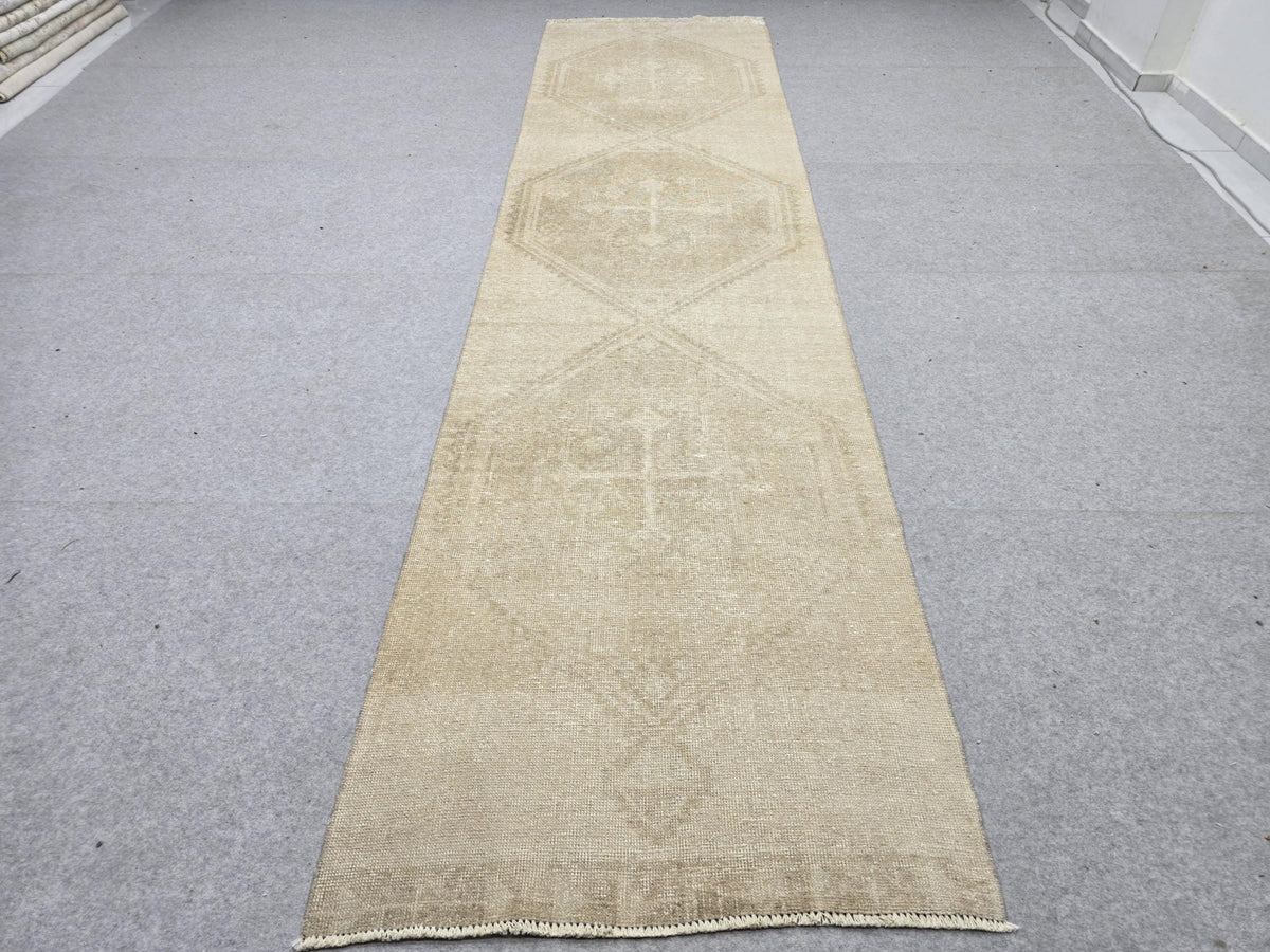 Vintage Rug 3.2x13 Extra Long Runner,  Wool Rug runner for Foyer, Faded Hexagon Turkish Rug runner, Guest Room Rug, Cottagecore Den Decor