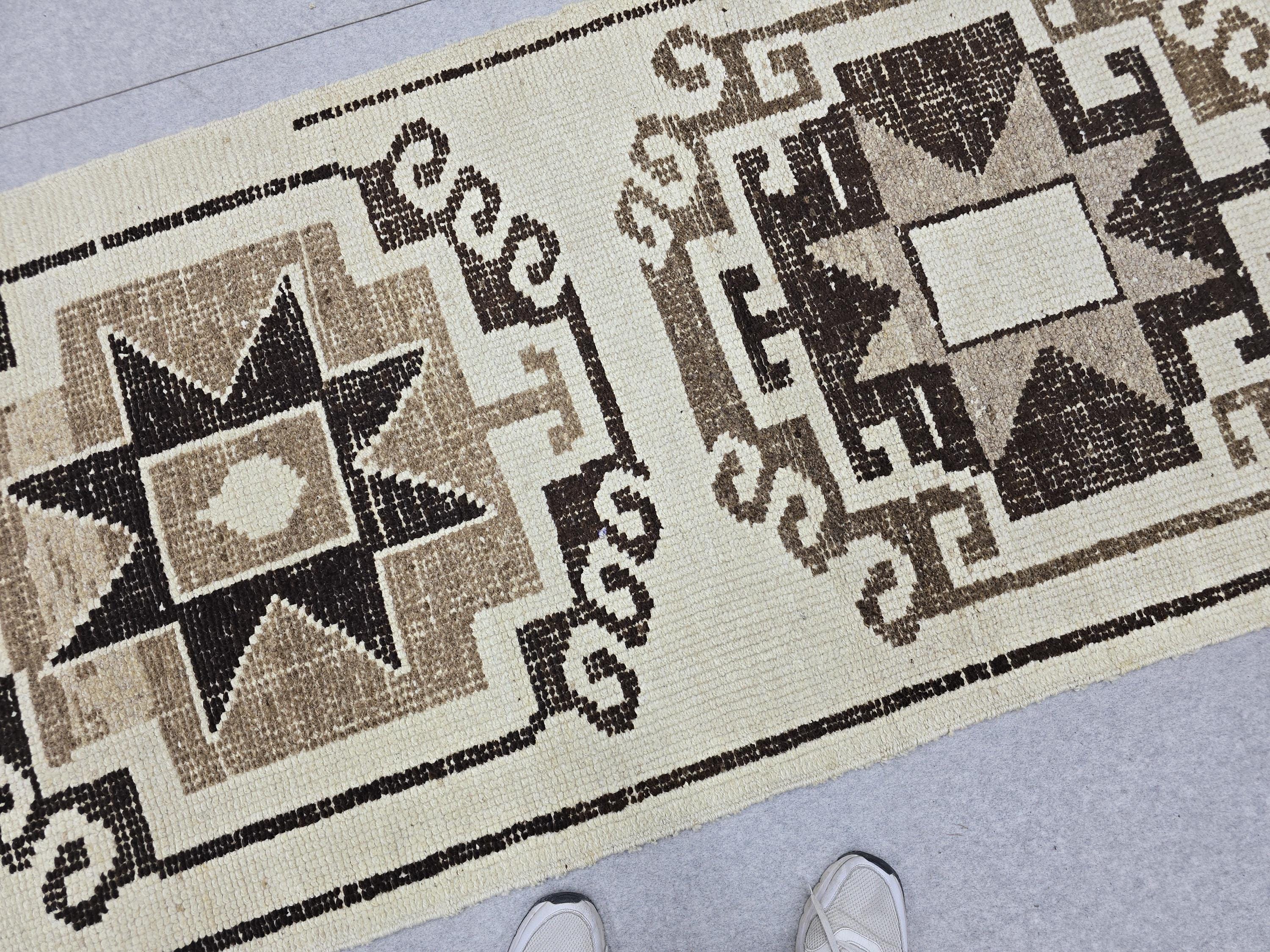 Vintage Anatolian Wool Runner, Hand-Knotted Tree of Life, Cream Brown Boho Hallway Rug