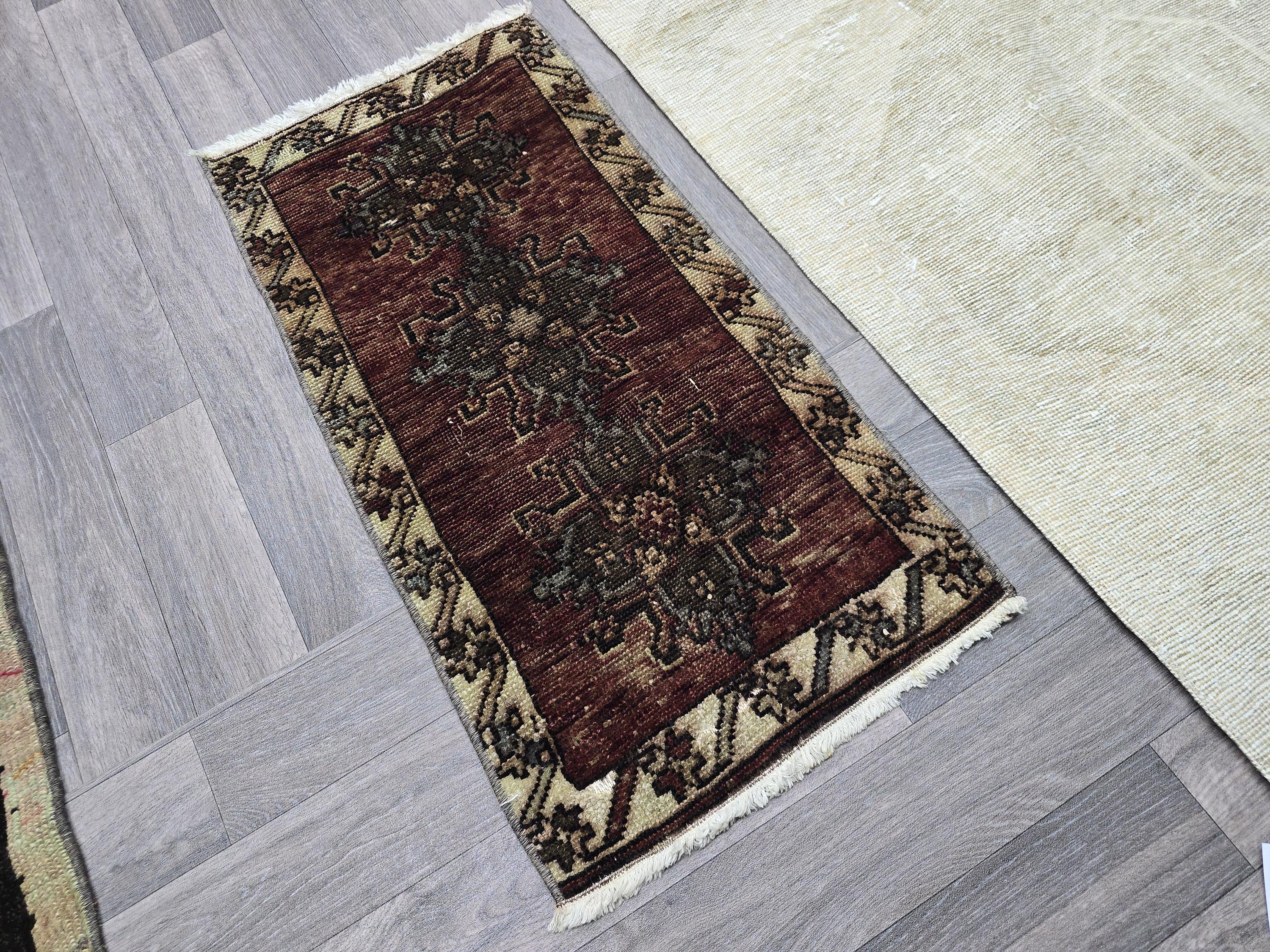 Vintage Turkish Wool Rug 2x3: Brown Beige Oushak Medallion Entry Mat