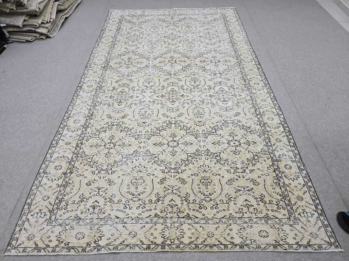 Turkish Rug 6x10, Vintage Wool Area Rug, Cream Beige Floral Carpet for Living Room, Muted Neutral Handknotted Rug