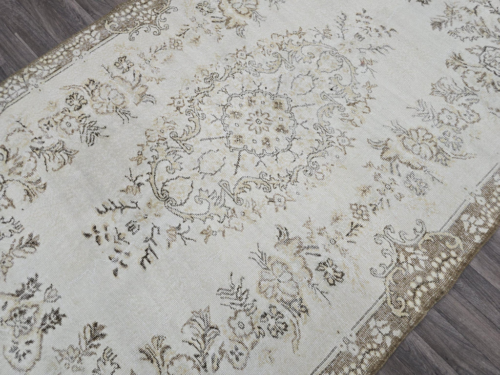 6x9 Feet Vintage Turkish Oushak Area Rug | Neutral Handmade Wool Carpet