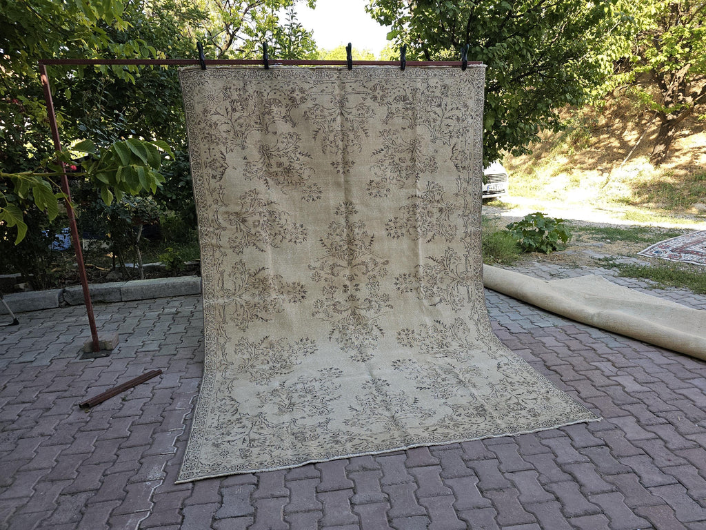 7x10 Cream  Vintage Hand Knotted Turkish Oushak Rug for Bedroom and Livingroom // 7x10.60 feet