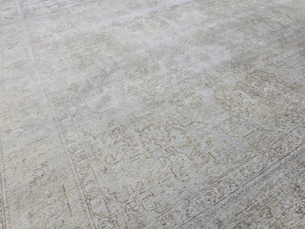 8x11 Overdyed Beige Gray Handmade Oushak Wool Rug 8x11: Neutral Vintage Turkish Rug